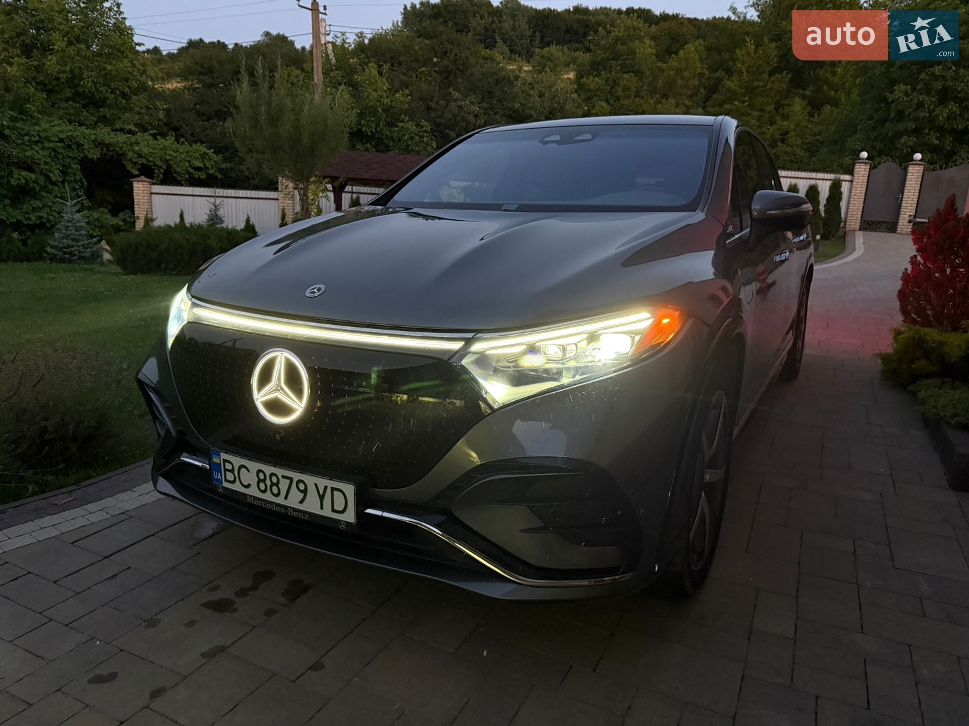 Mercedes-Benz EQS SUV 2023 VIN 4JGDM4EB8PA015692 фото оголошення 12 з 43