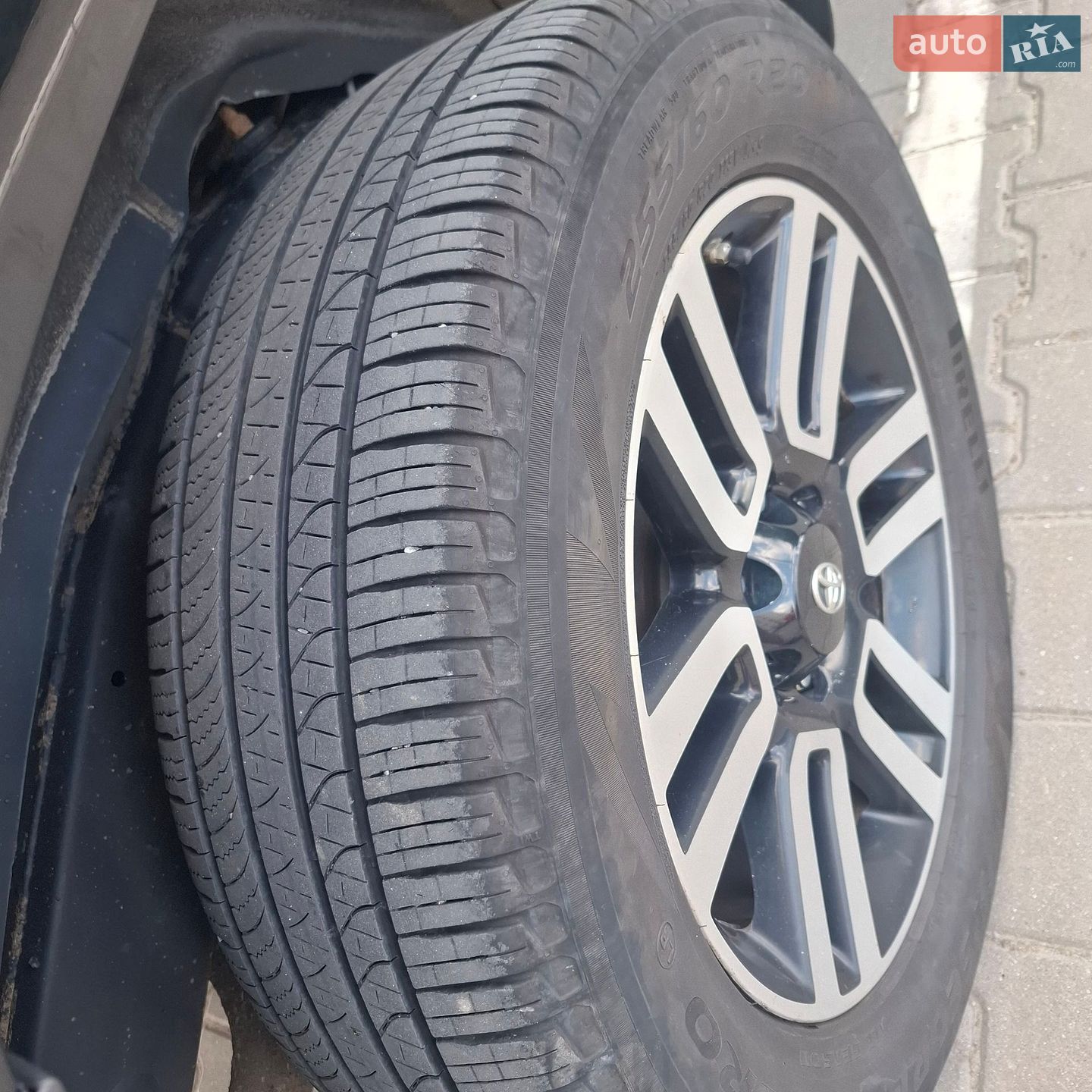 Toyota 4Runner 2015 VIN JTEBU5JR8F5261259 фото оголошення 28 з 34