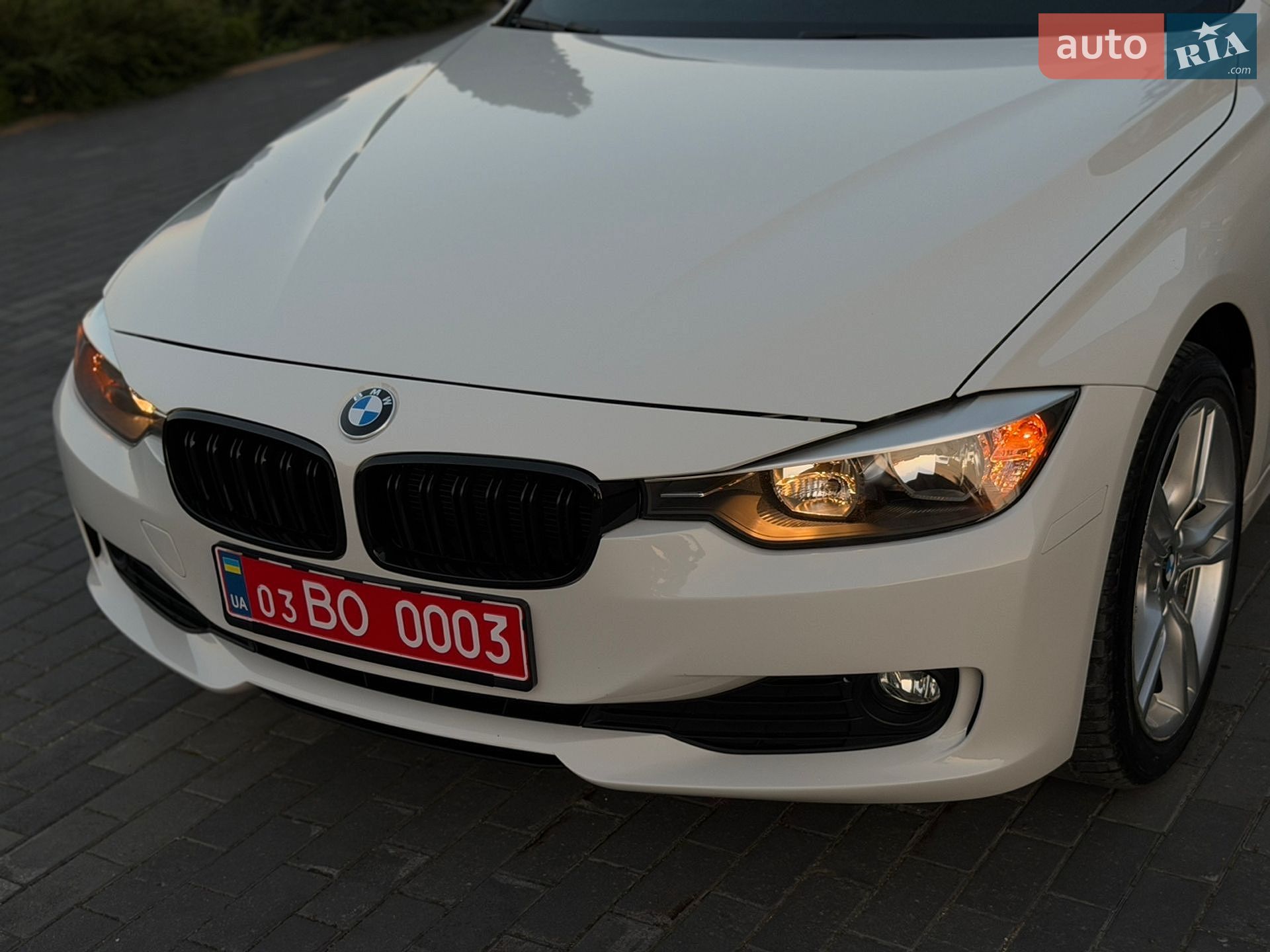 BMW 3 Series 2013 VIN WBA3D5C59EKX98013 фото оголошення 19 з 35