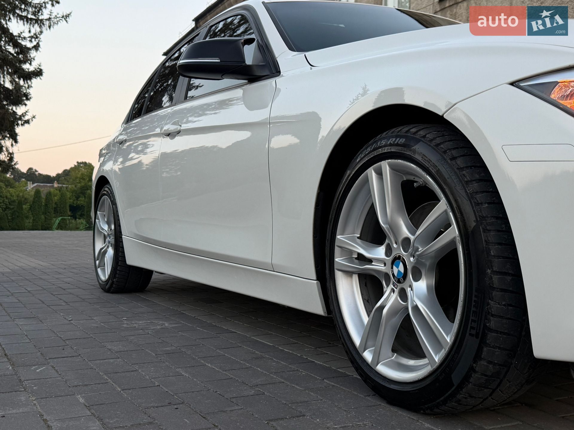 BMW 3 Series 2013 VIN WBA3D5C59EKX98013 фото оголошення 21 з 35