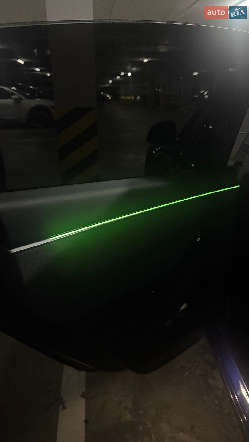 Tesla Model 3 2025 VIN 5YJ3E1EA0SF983837 фото оголошення 40 з 46