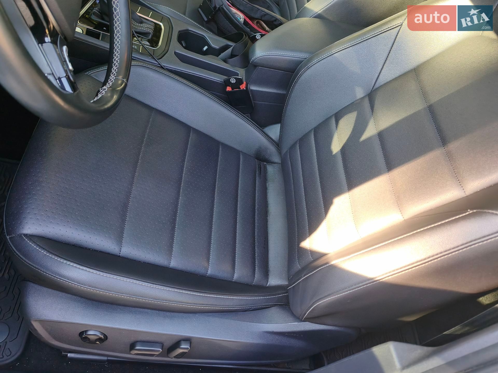 Volkswagen Jetta 2020 VIN 3VWC57BU5MM031042 фото оголошення 7 з 13