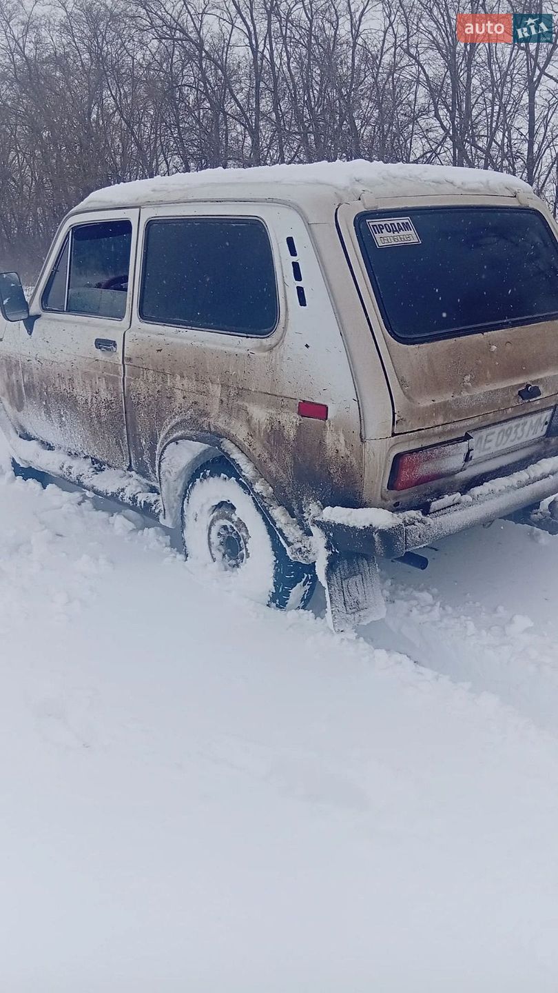 ВАЗ / Lada 2121 Нива 1988 VIN XTA212100K0685501 фото оголошення 6 з 7