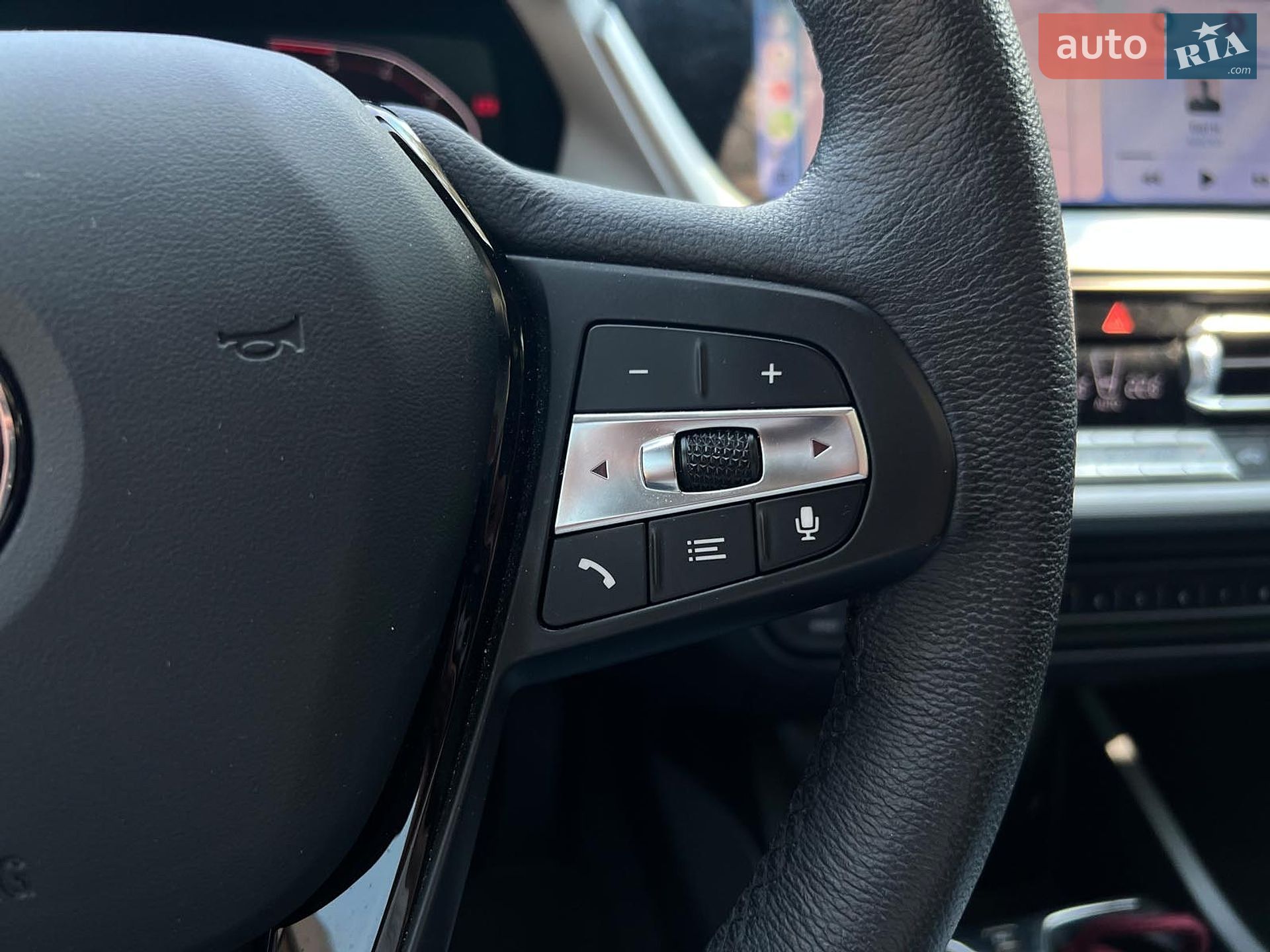 BMW 2 Series 2019 VIN WBA51AM09L7F47718 фото оголошення 14 з 24