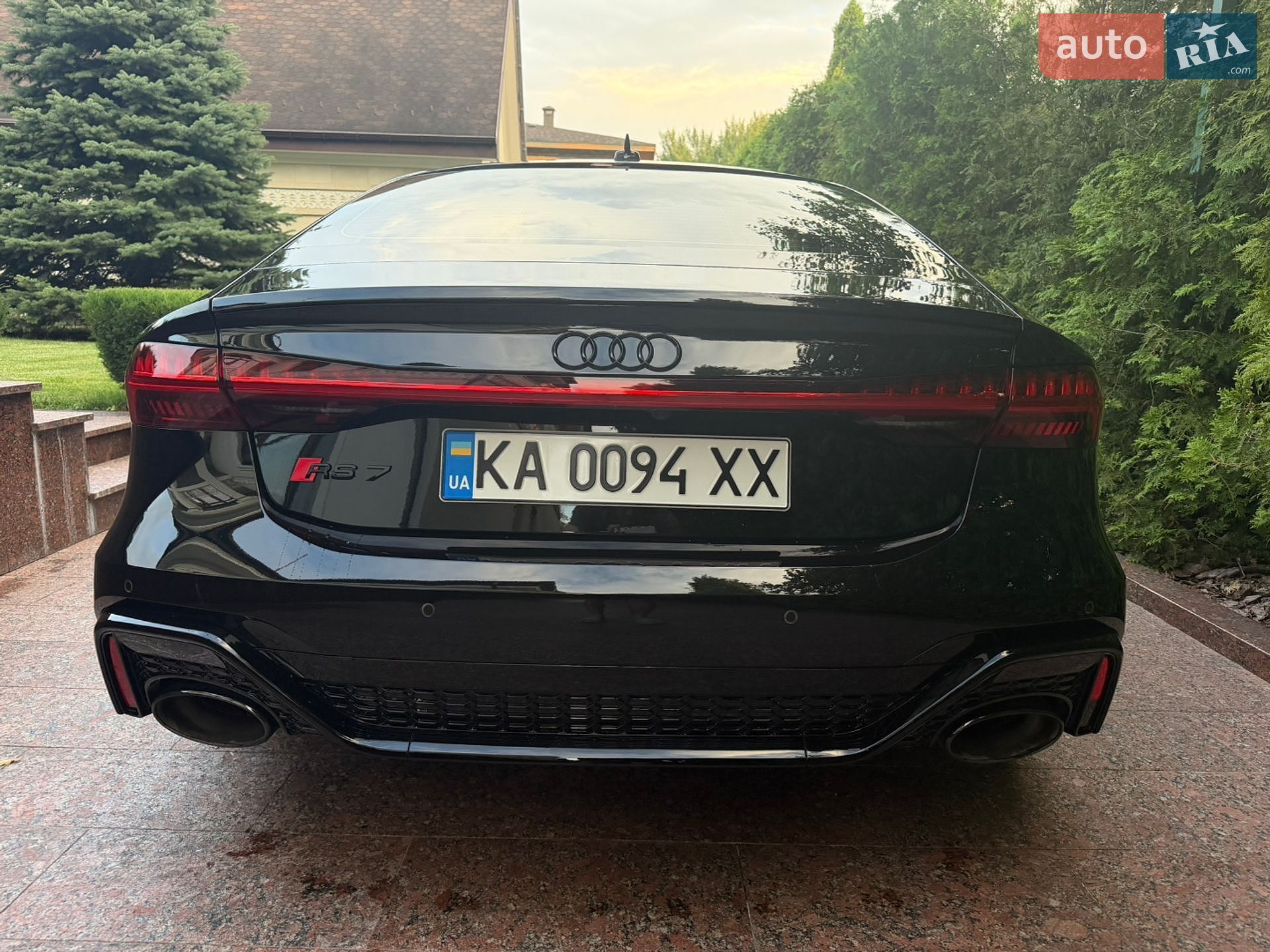 Audi RS7 Sportback 2025 VIN WUAZZZF27SN907637 фото оголошення 5 з 12