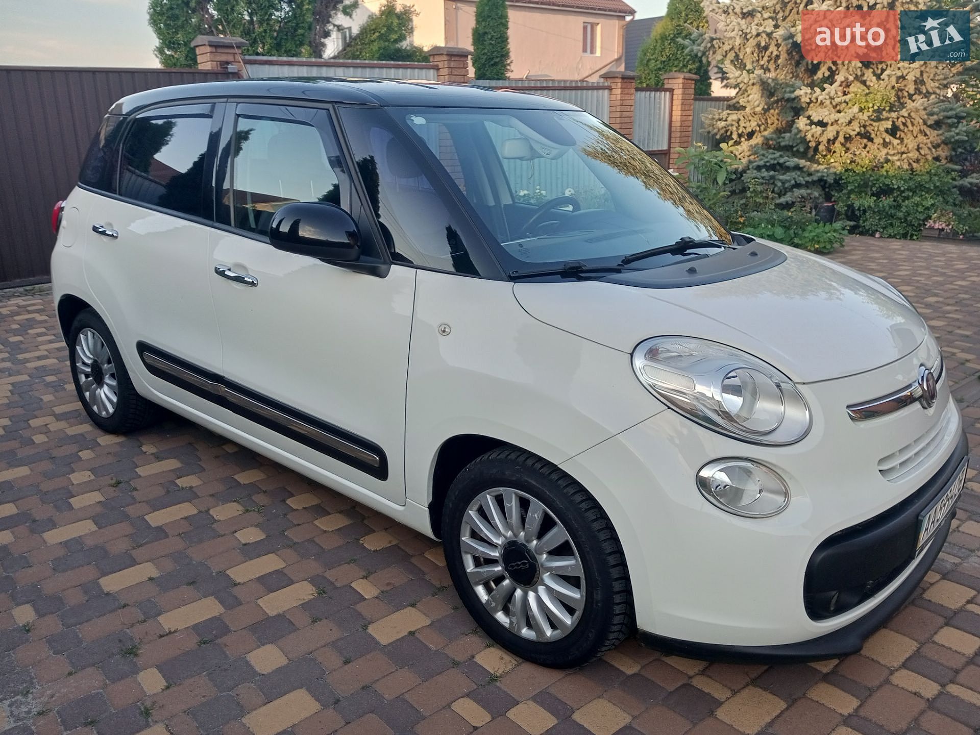 Fiat 500l 2013 VIN ZFA19900005092021 фото оголошення 4 з 32