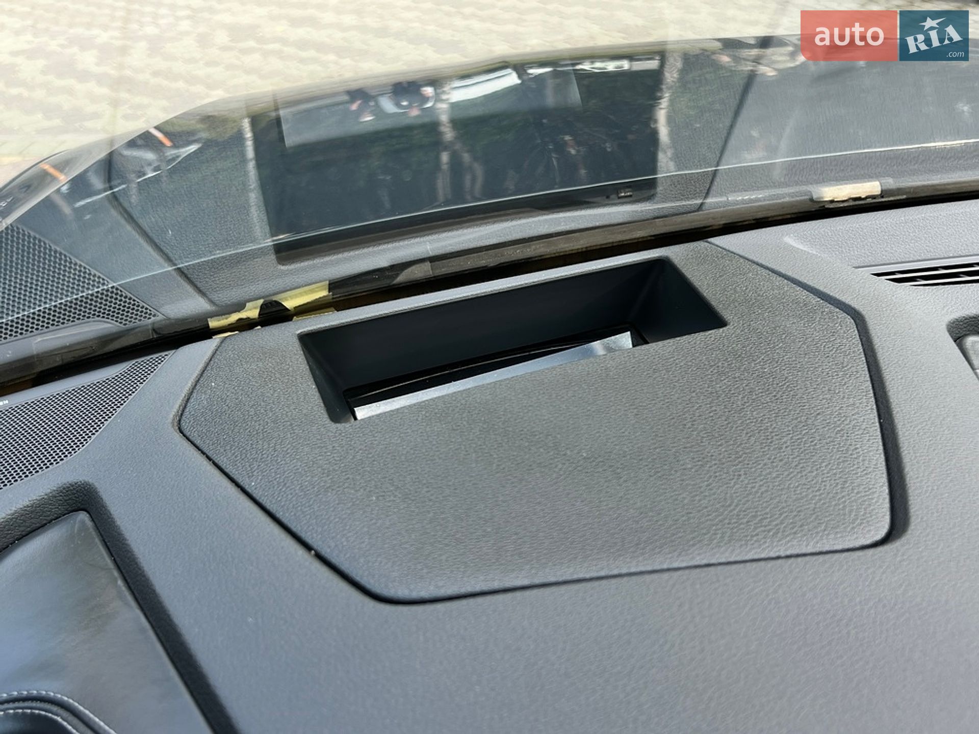 Audi e-tron Sportback 2020 VIN WA13ABGE3LB032709 фото оголошення 13 з 30