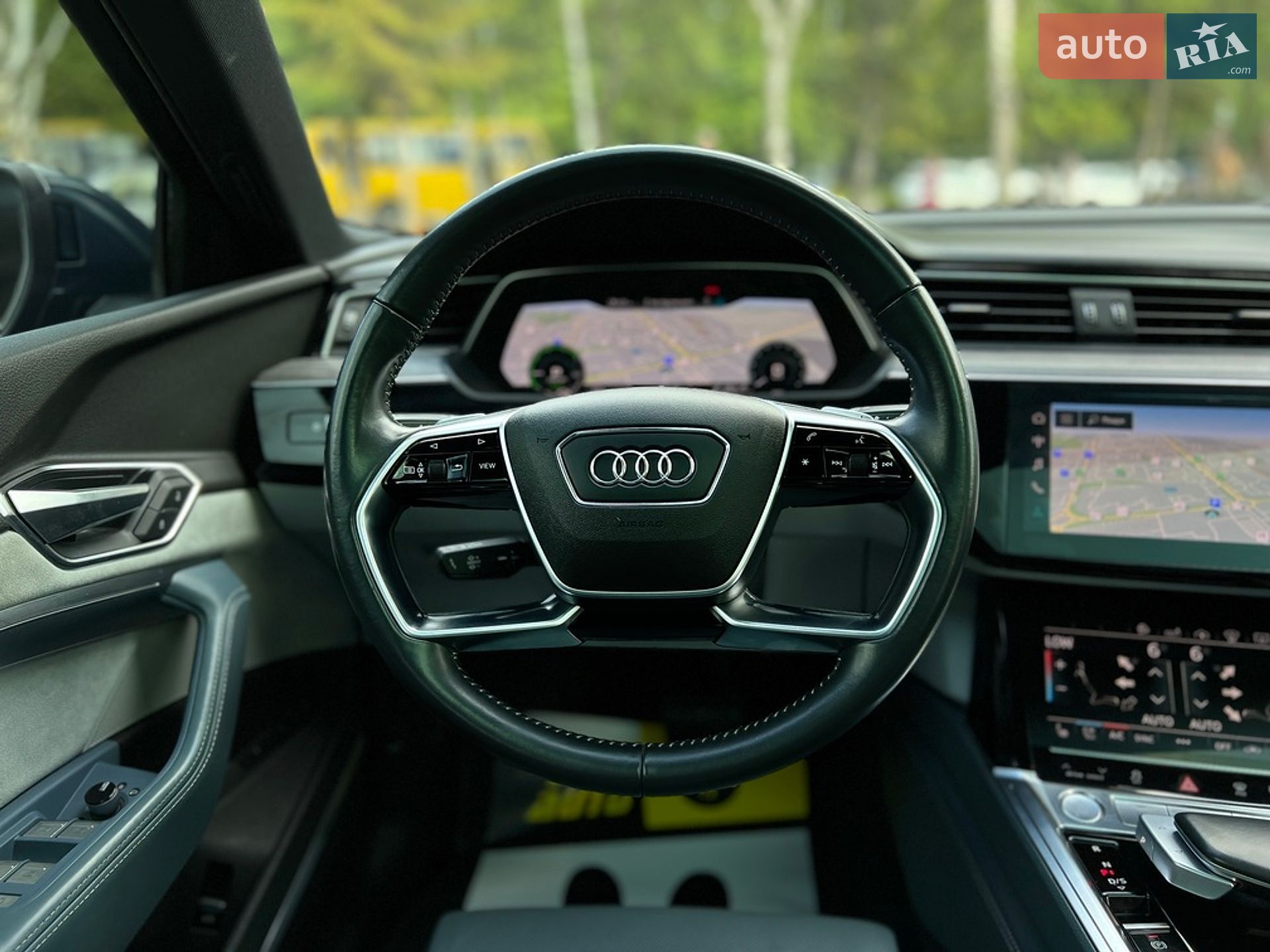Audi e-tron Sportback 2020 VIN WA13ABGE3LB032709 фото оголошення 15 з 30
