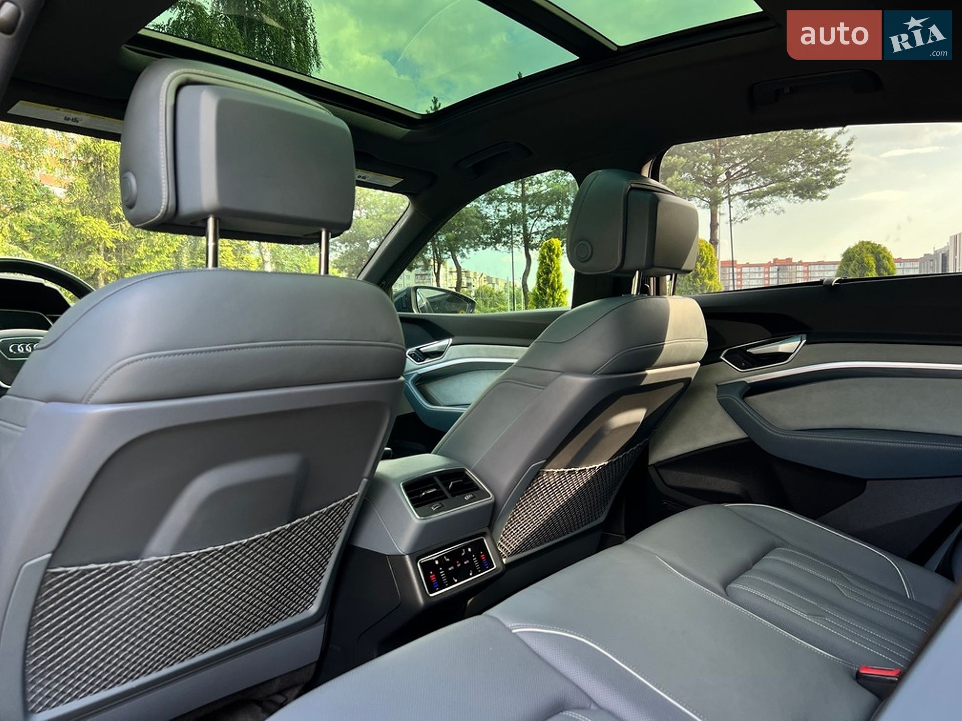 Audi e-tron Sportback 2020 VIN WA13ABGE3LB032709 фото оголошення 28 з 30
