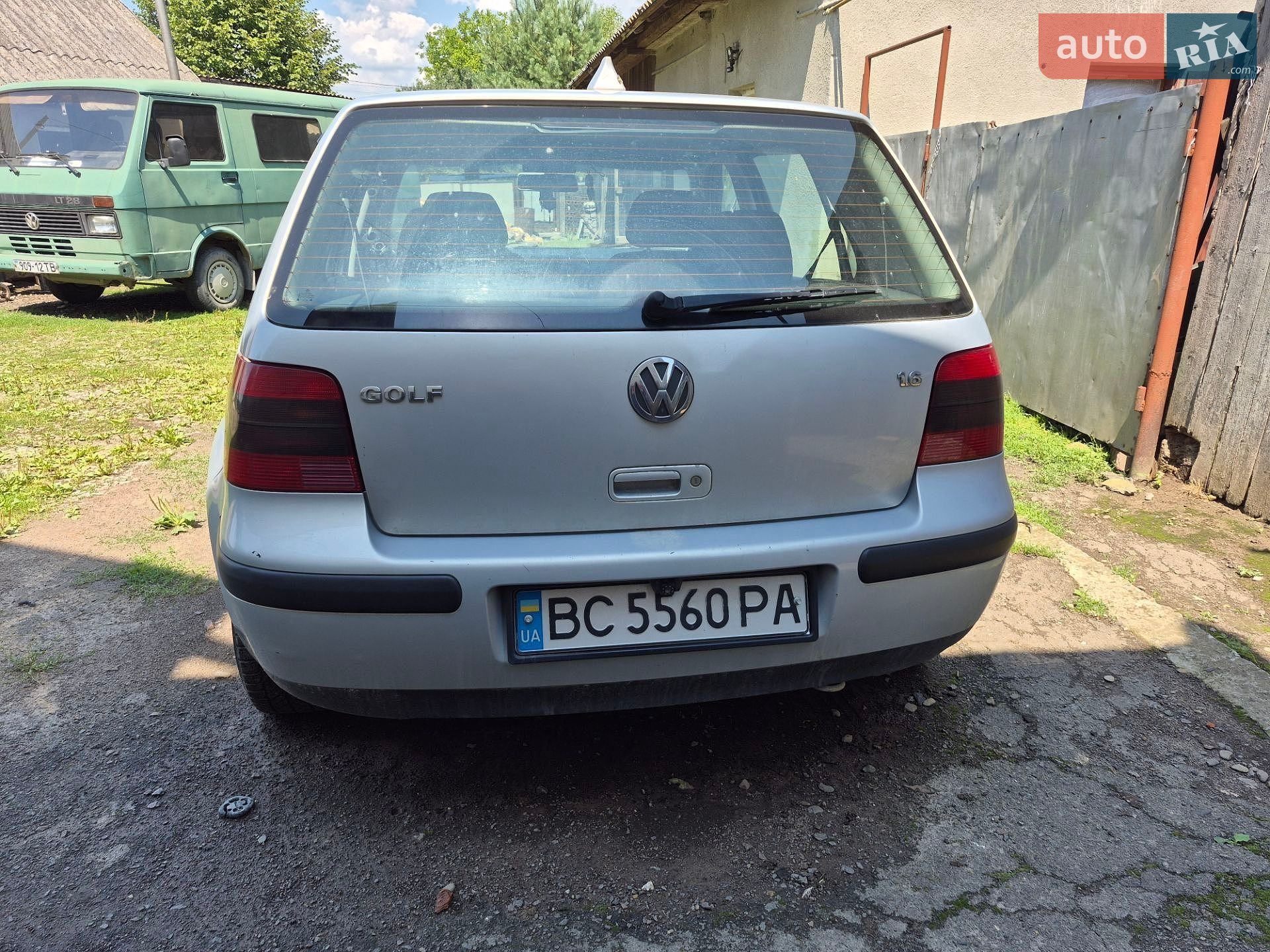 Volkswagen Golf 2000 VIN WVWZZZ1JZYW590737 фото оголошення 4 з 12