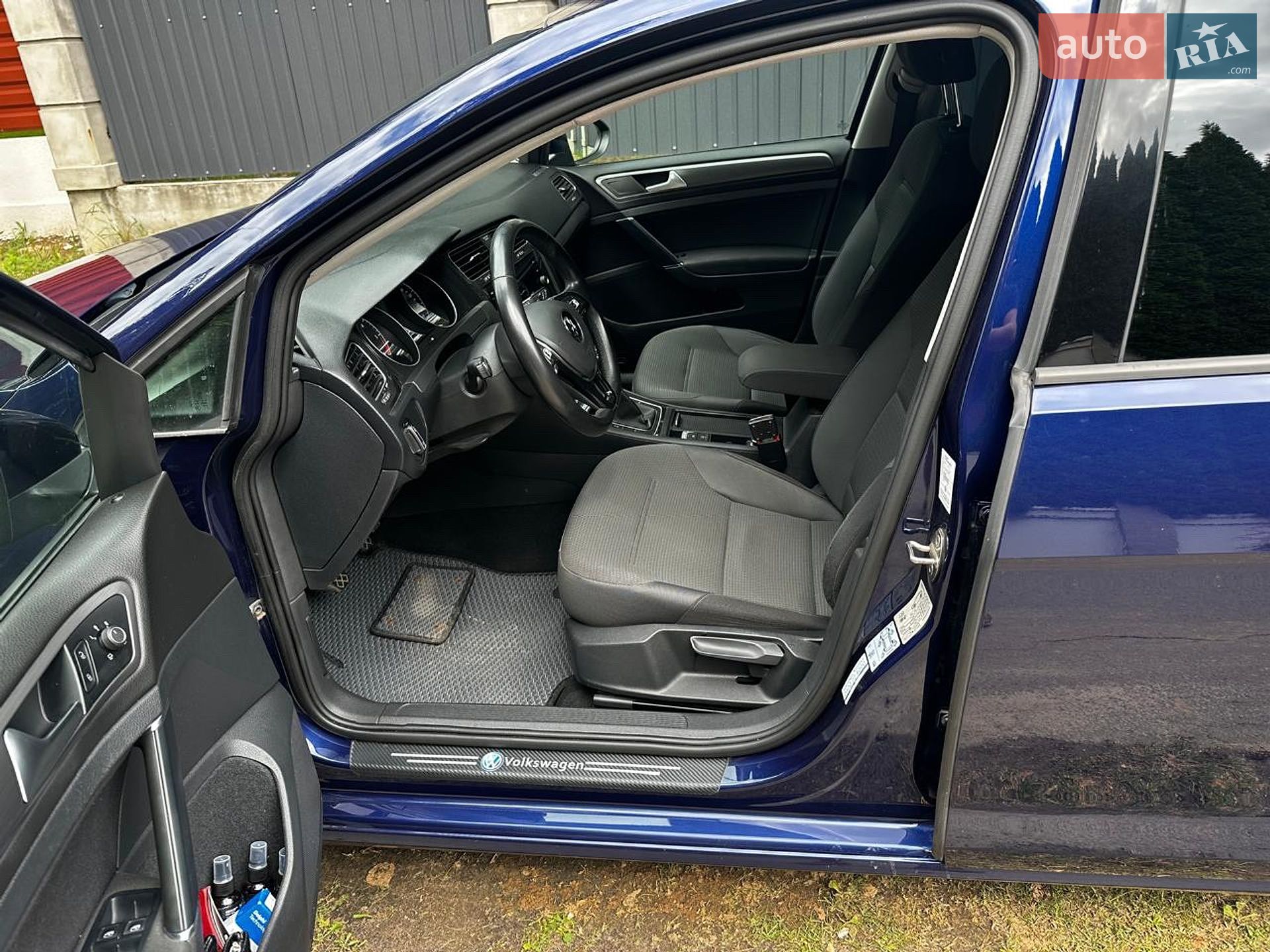 Volkswagen Golf 2019 VIN WVWZZZAUZKP545801 фото оголошення 14 з 29