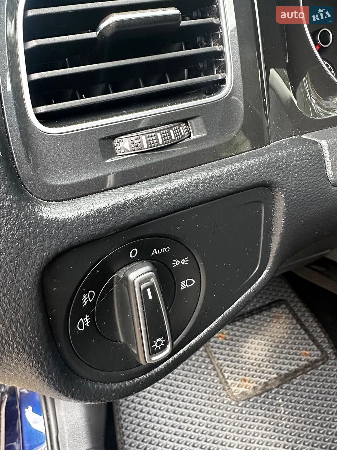Volkswagen Golf 2019 VIN WVWZZZAUZKP545801 фото оголошення 23 з 29