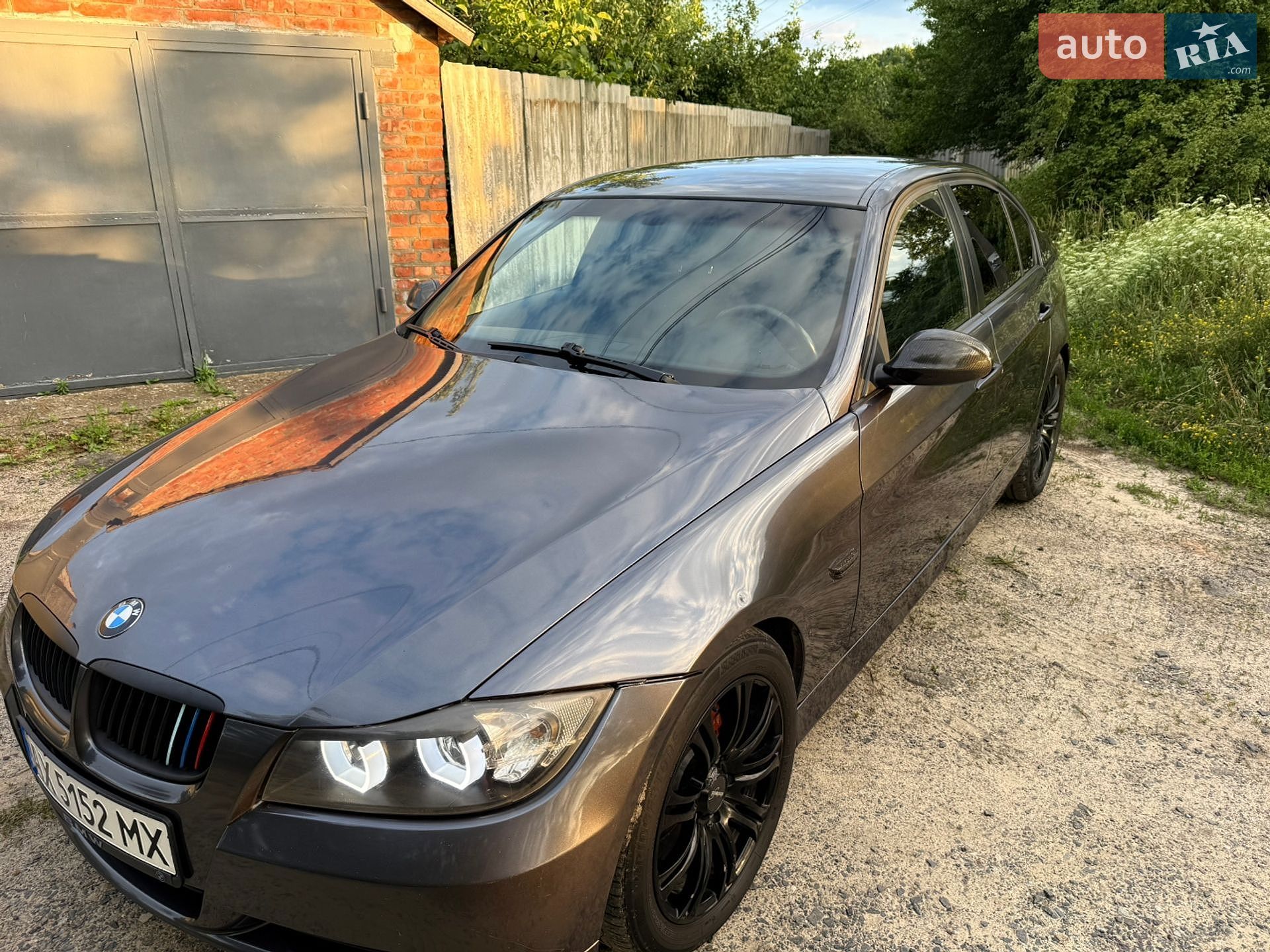 BMW 3 Series 2005 VIN WBAVA51090VA57508 фото оголошення 2 з 49