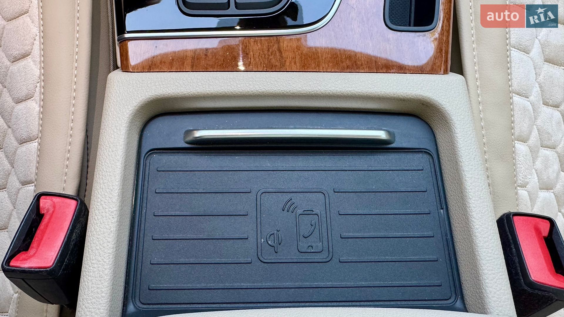 Audi Q5 2021 VIN WA1BAAFY0M2067808 фото оголошення 15 з 17