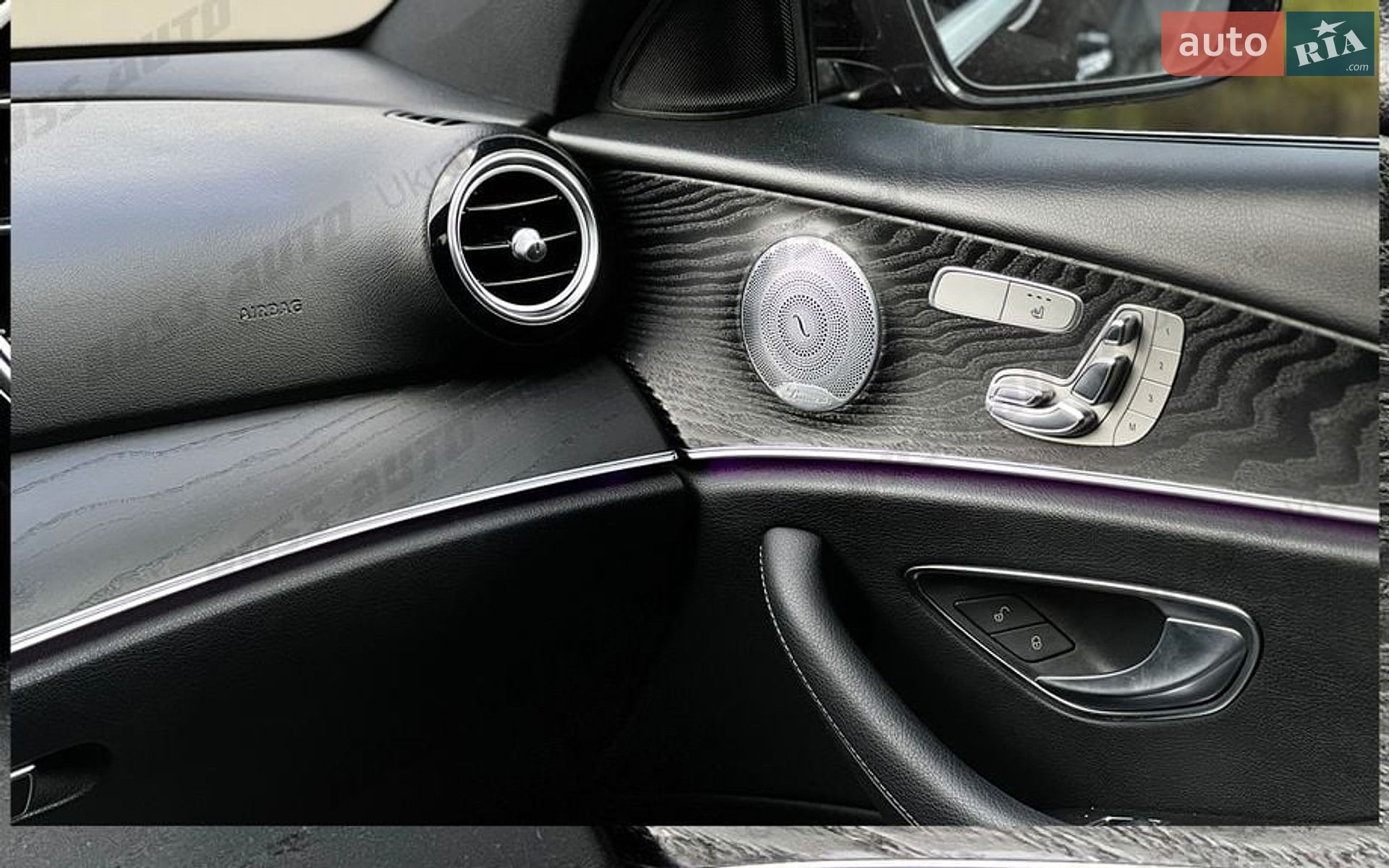 Mercedes-Benz E-Class 2019 VIN WDDZF4JB9KA630275 фото оголошення 11 з 18