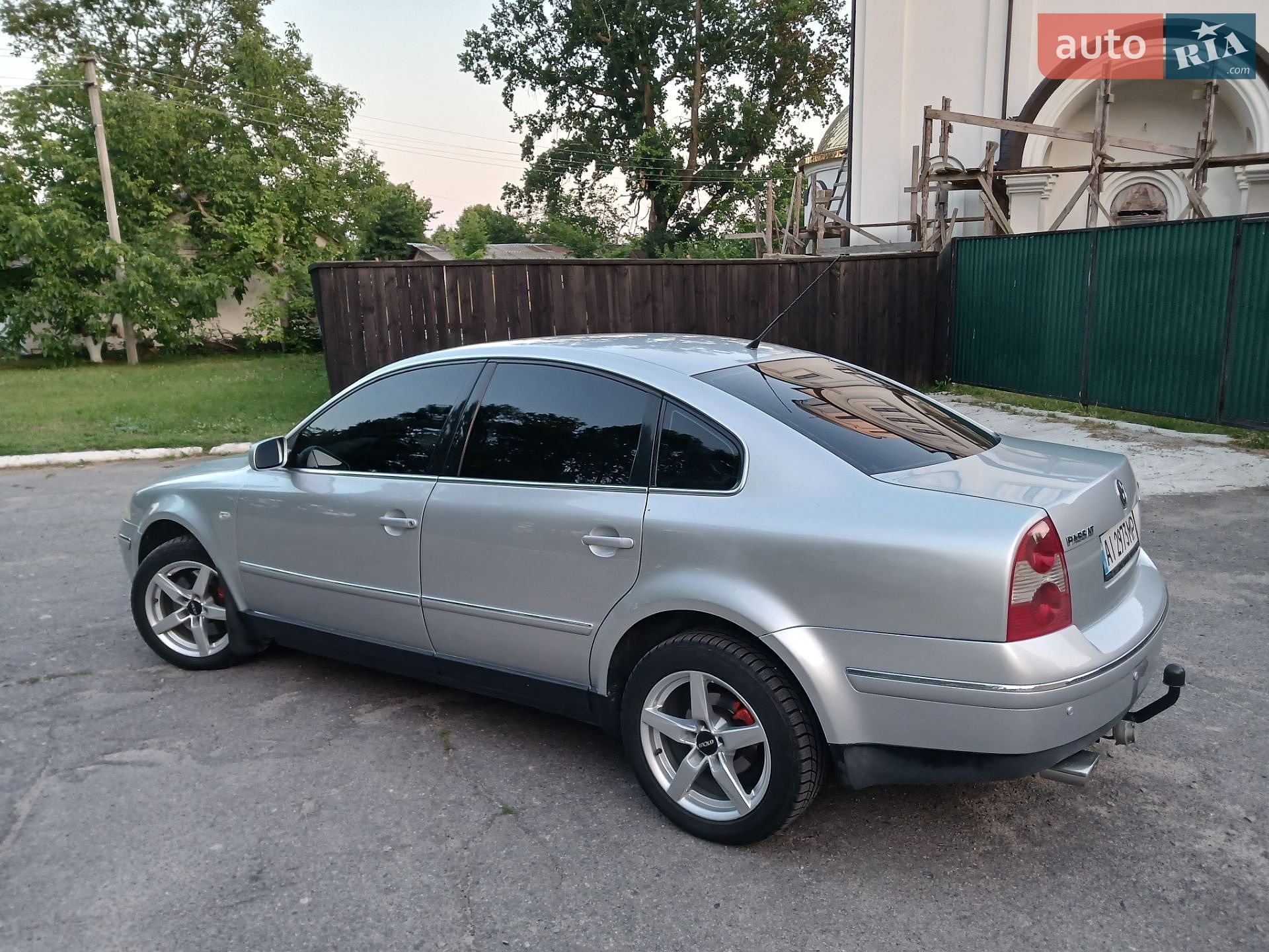 Volkswagen Passat 2001 VIN WVWZZZ3BZ2E210179 фото оголошення 4 з 13