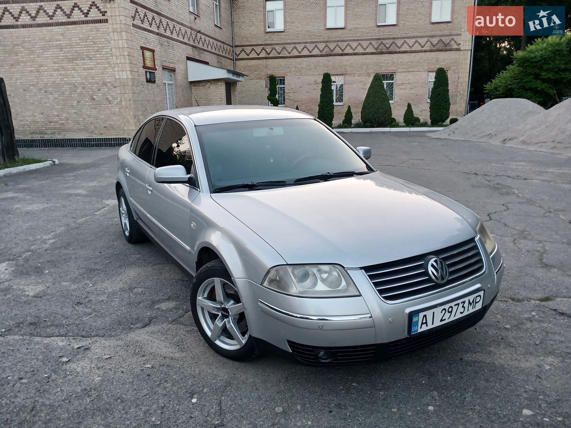 Volkswagen Passat 2001 VIN WVWZZZ3BZ2E210179 фото оголошення 8 з 13