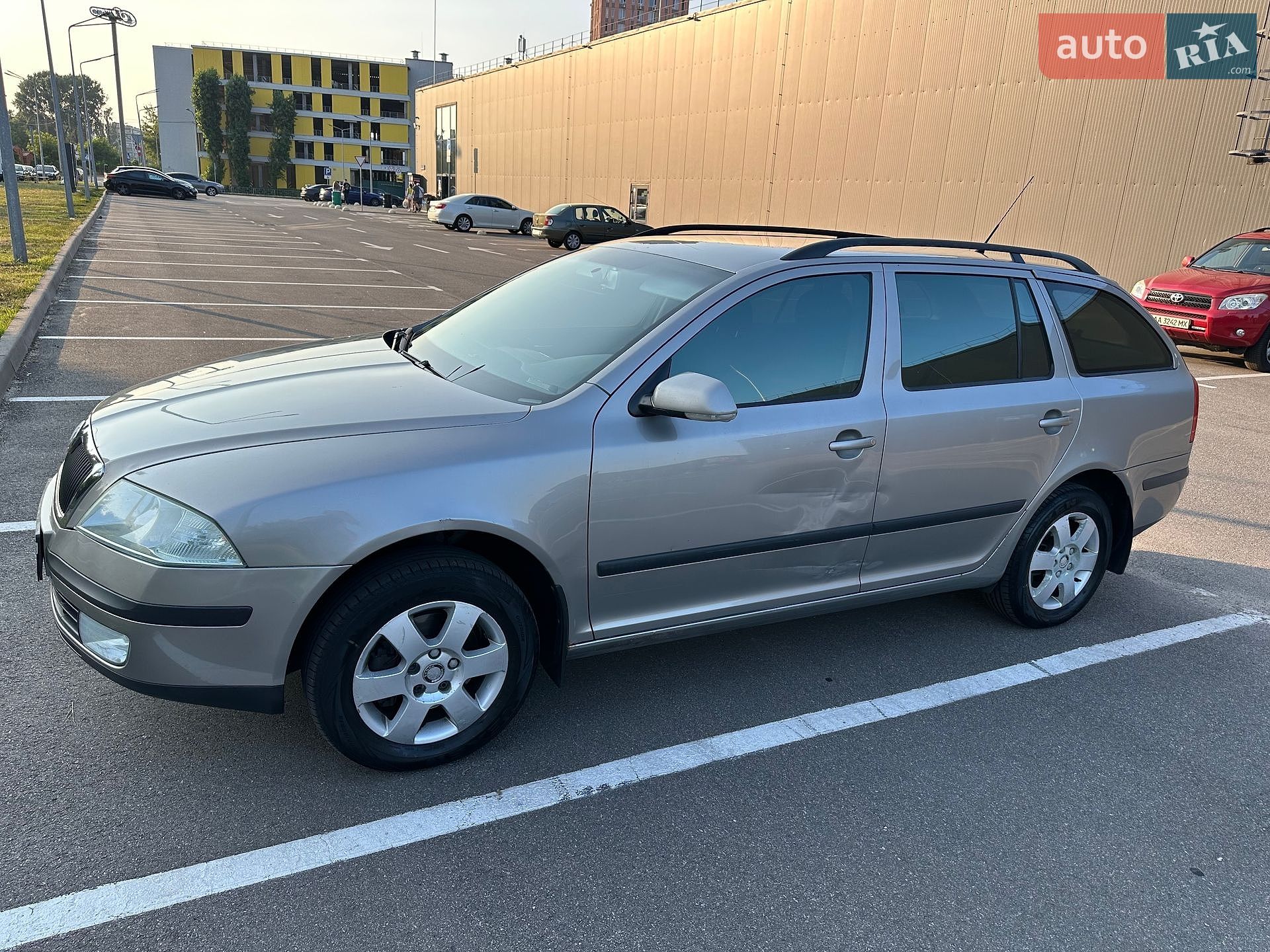 Skoda Octavia 2006 VIN TMBGD41Z27B152108 фото оголошення 4 з 36