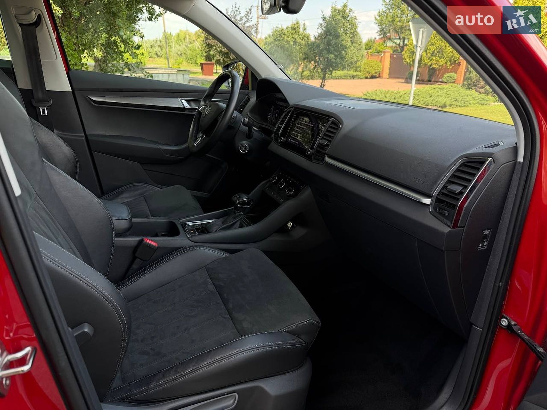 Skoda Karoq 2020 VIN TMBLM9NU1LB200346 фото оголошення 21 з 26