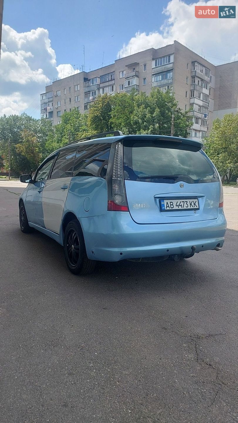 Mitsubishi Grandis 2004 VIN JMBLNNA4W4Z001602 фото оголошення 9 з 18
