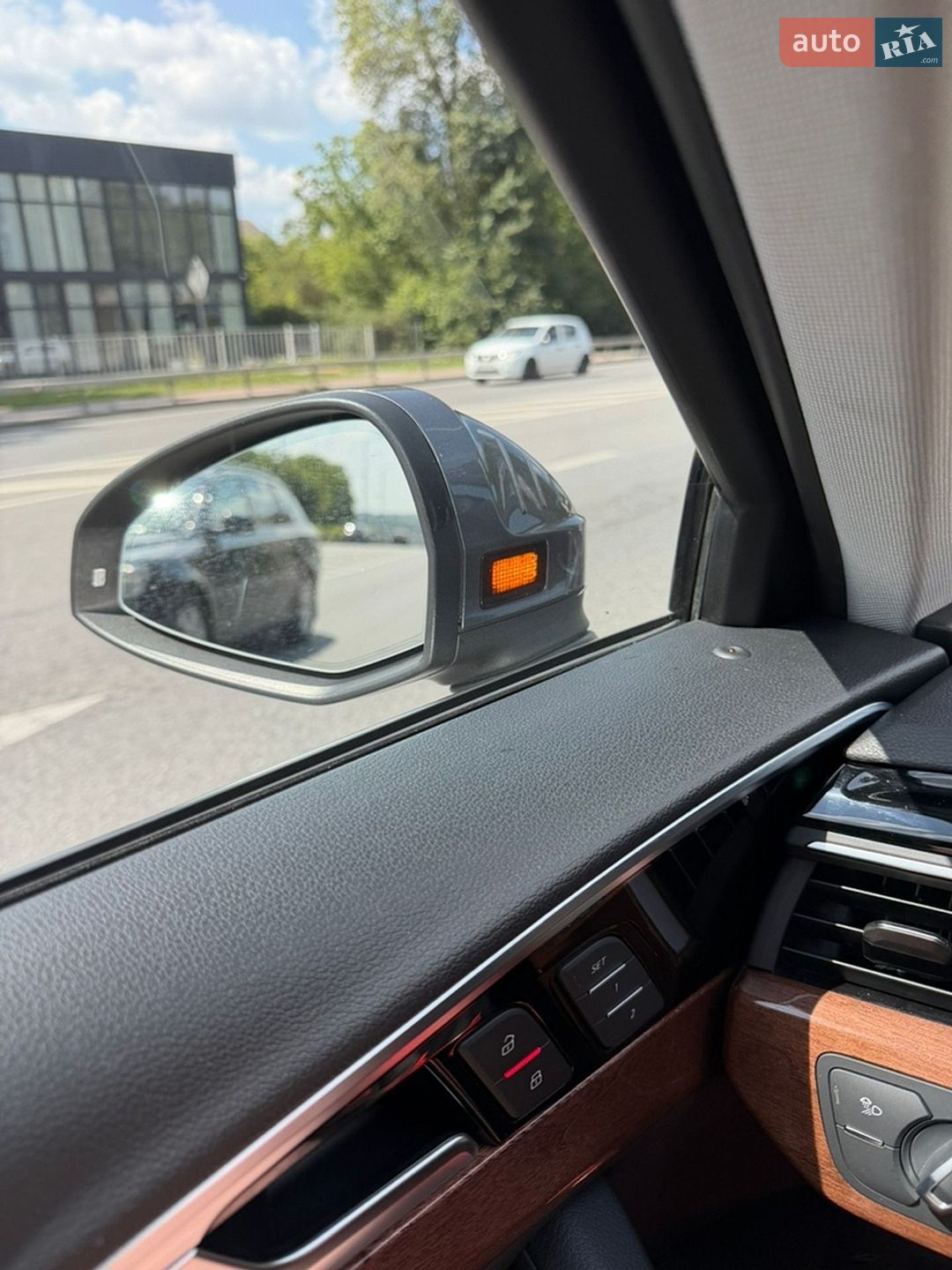 Audi A4 2020 VIN WAUGMAF44LA053279 фото оголошення 30 з 33