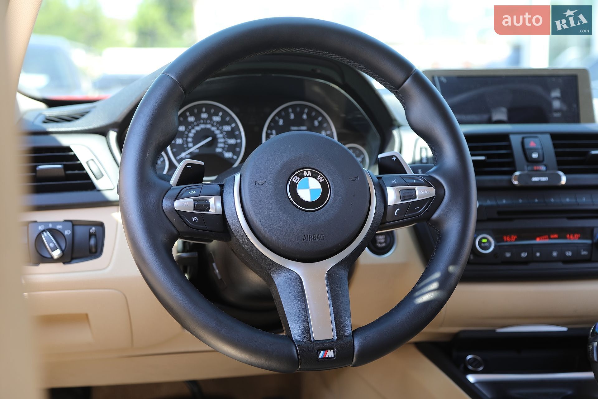 BMW 3 Series 2012 VIN WBA3A5G54CNP18230 фото оголошення 20 з 33
