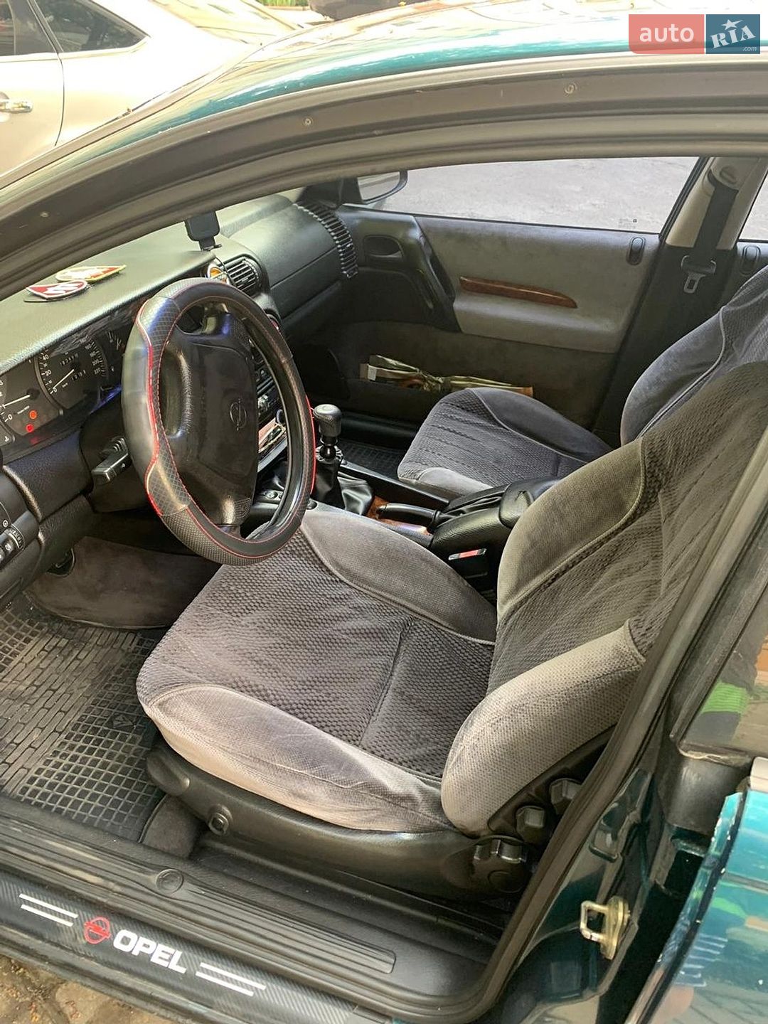 Opel Omega 1995 VIN W0L000026S1024356 фото оголошення 7 з 27