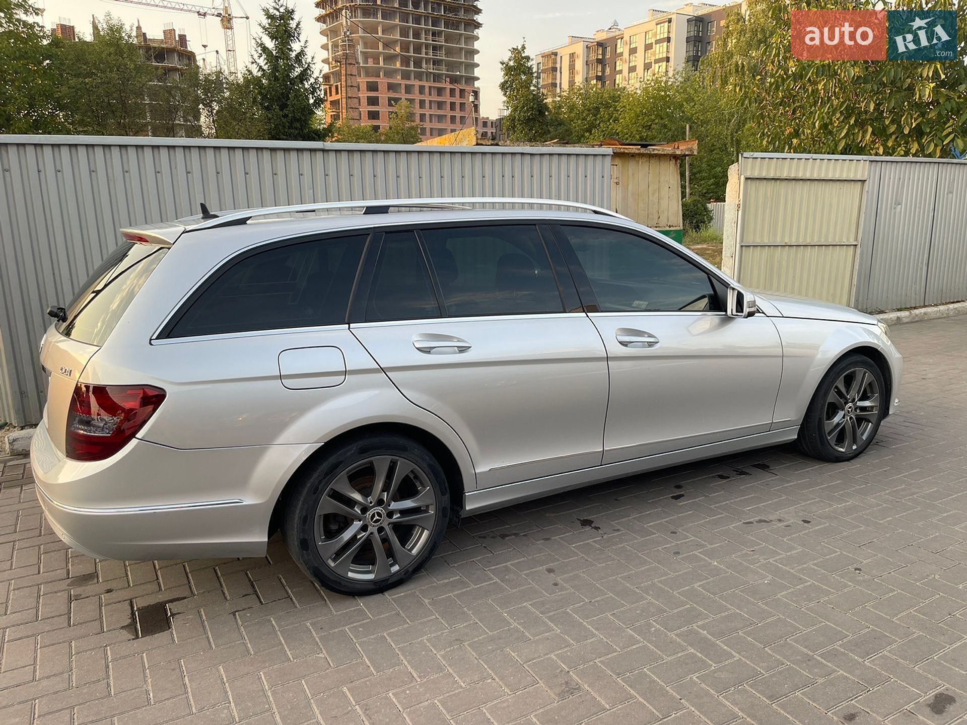 Mercedes-Benz C-Class 2013 VIN WDD2042011G212640 фото оголошення 6 з 16