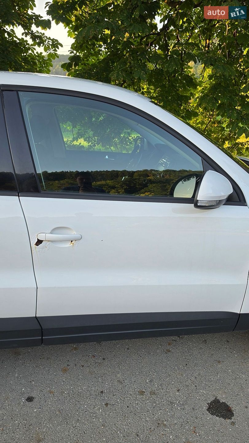 Volkswagen Tiguan 2012 VIN WVGZZZ5NZDW540925 фото оголошення 11 з 20