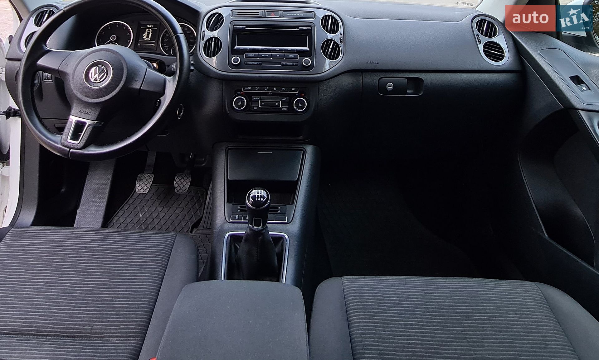 Volkswagen Tiguan 2012 VIN WVGZZZ5NZDW540925 фото оголошення 13 з 20