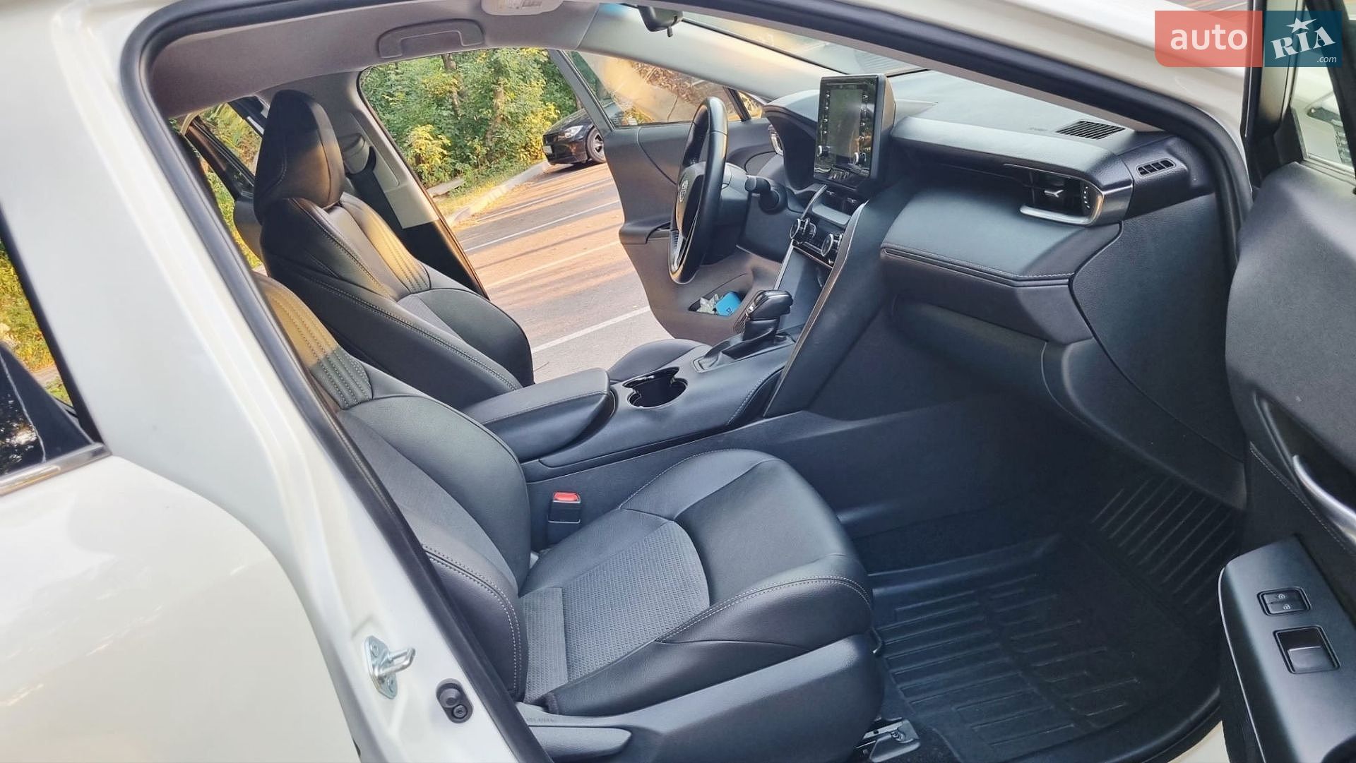 Toyota Venza 2020 VIN JTEAAAAHXMJ019663 фото оголошення 4 з 20