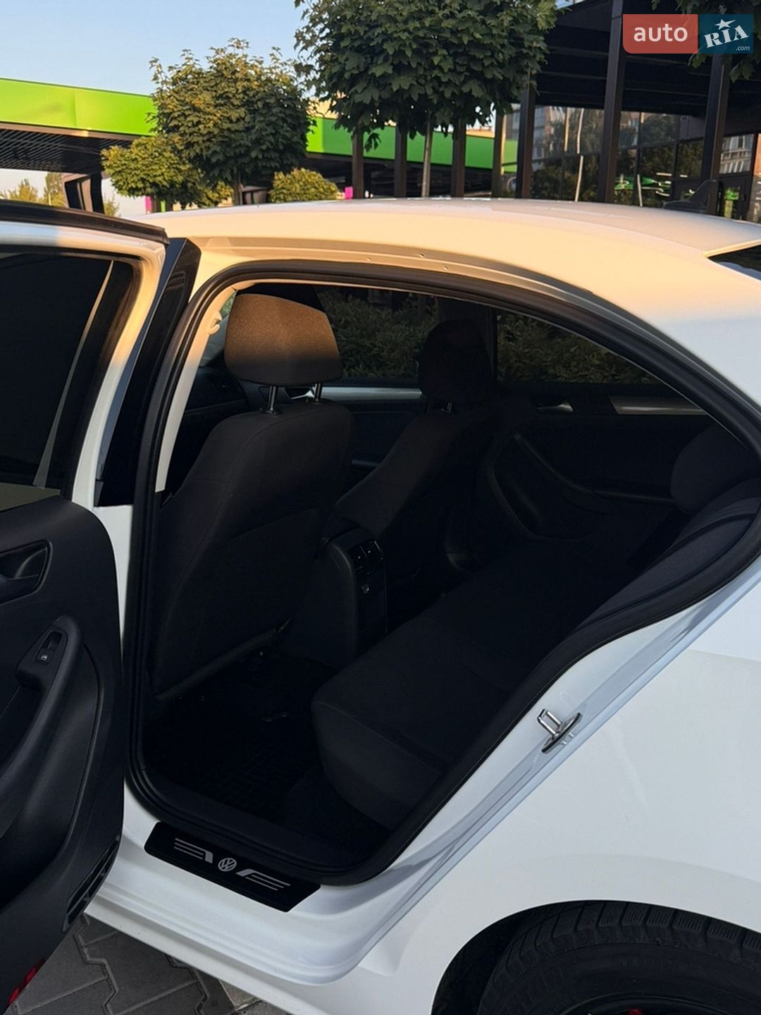Volkswagen Jetta 2016 VIN WVWZZZ16ZGM014275 фото оголошення 4 з 21