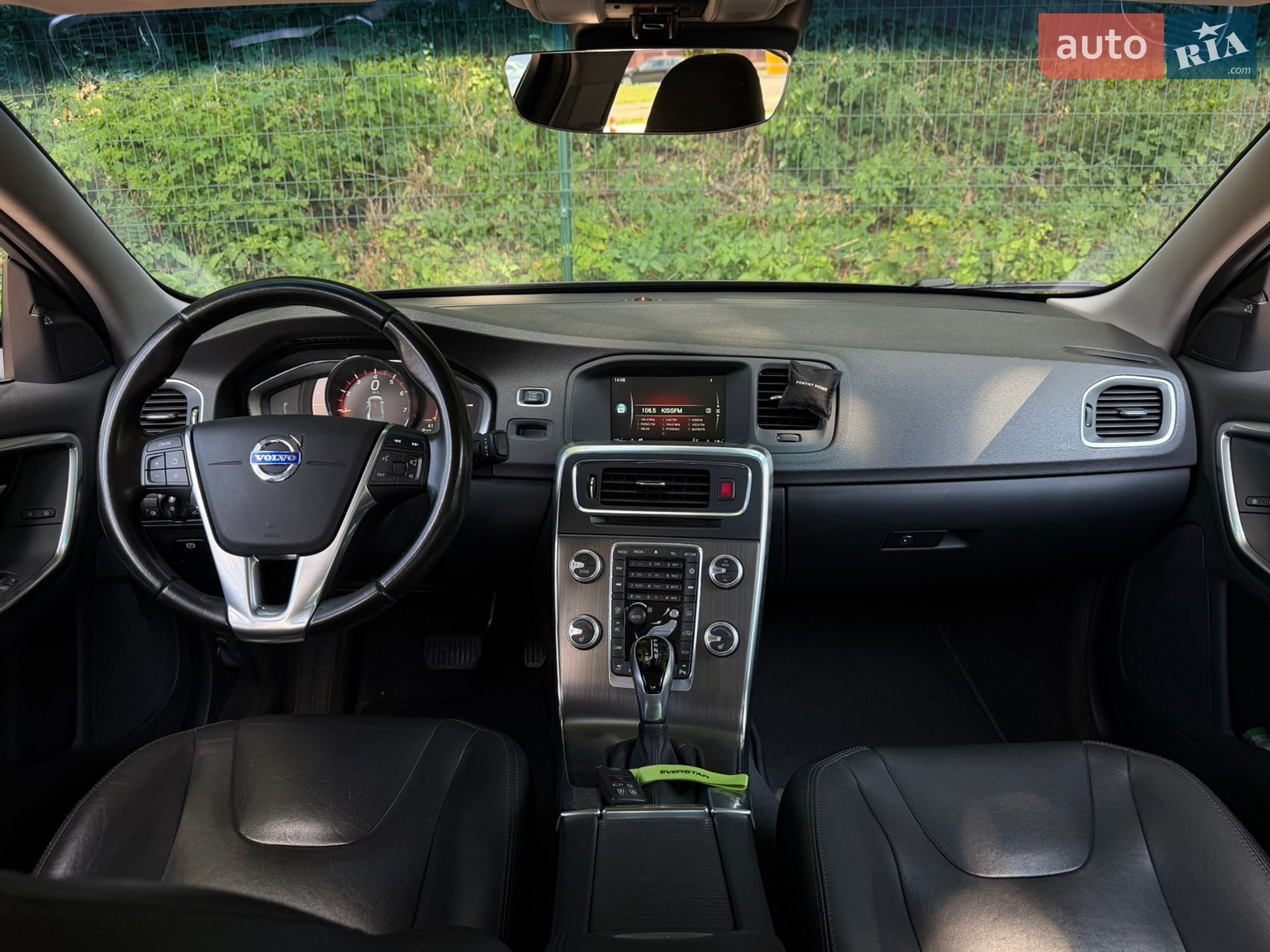 Volvo S60 2015 VIN YV126MFK5G2392022 фото оголошення 21 з 25