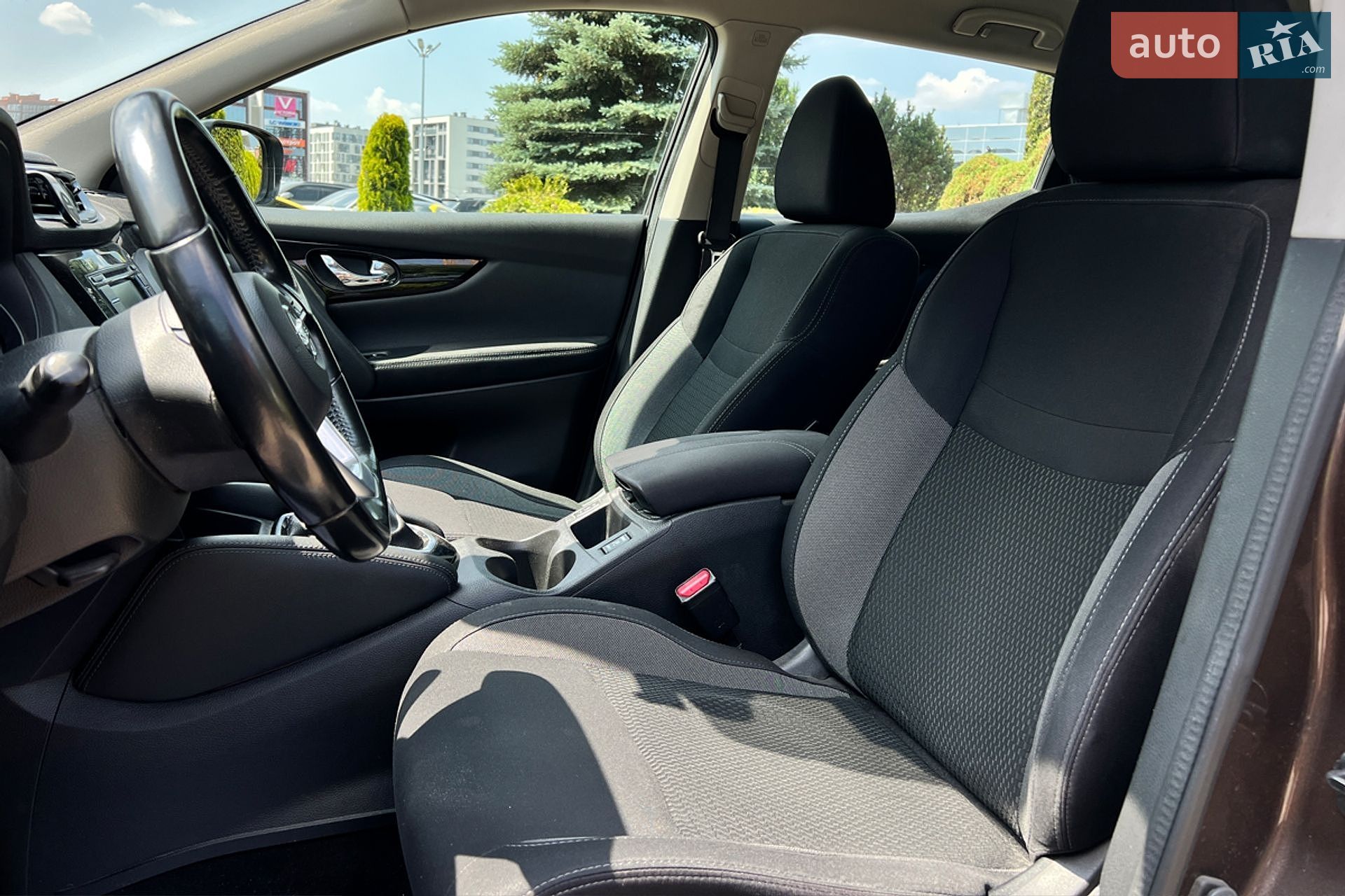 Nissan Qashqai 2018 VIN SJNFEAJ11U2446302 фото оголошення 9 з 21