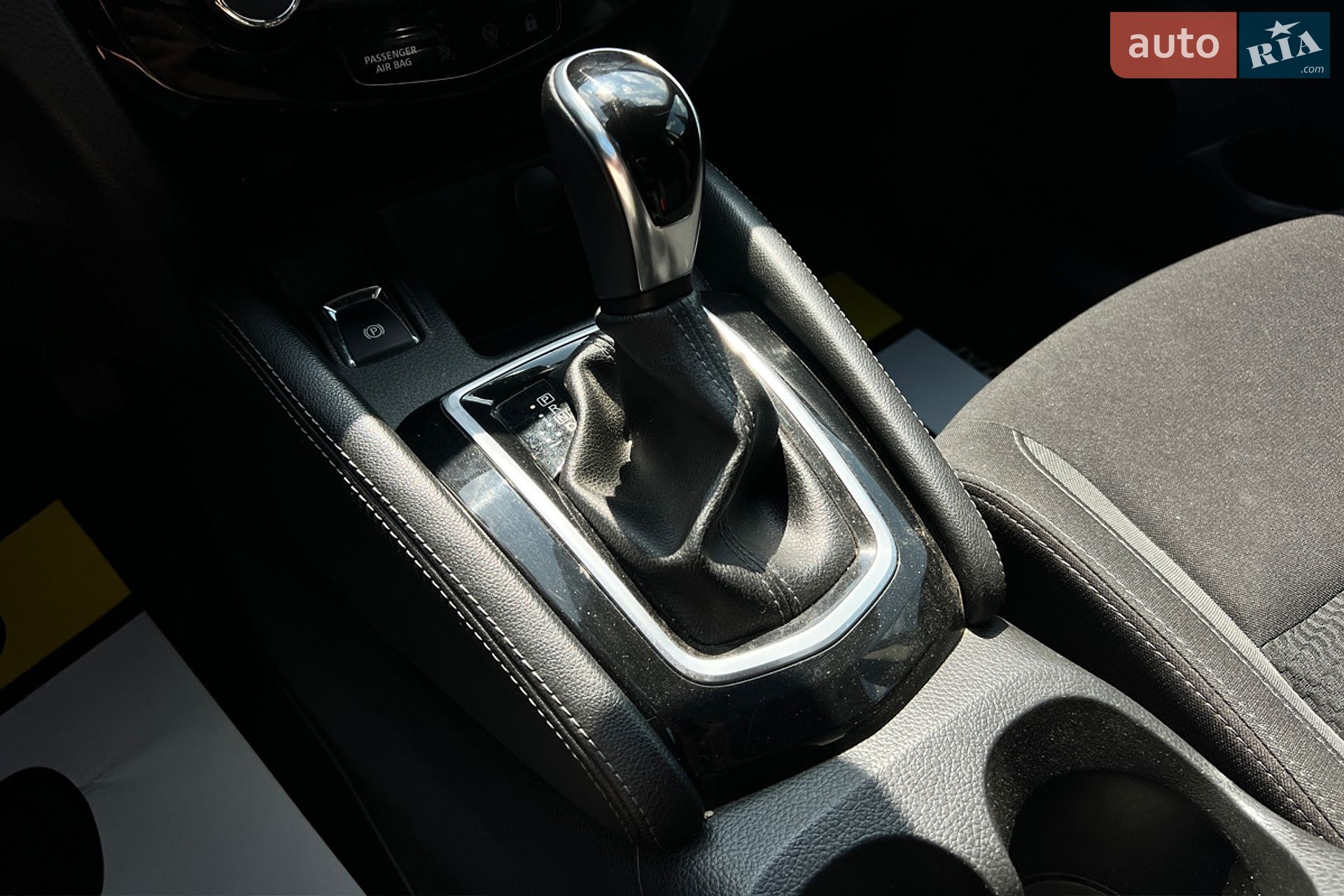 Nissan Qashqai 2018 VIN SJNFEAJ11U2446302 фото оголошення 16 з 21