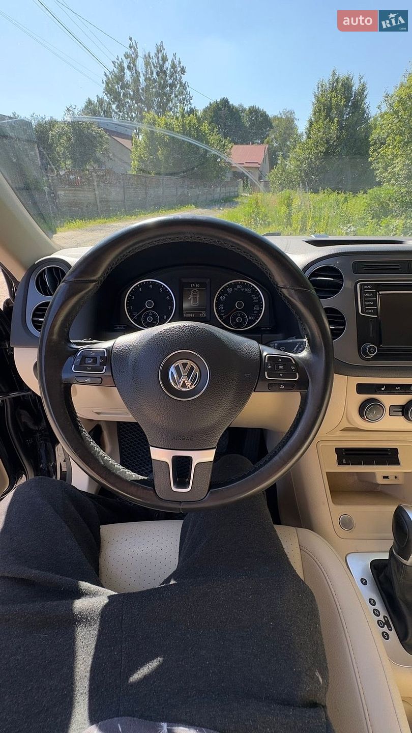 Volkswagen Tiguan 2017 VIN WVGAV7AX6HK039181 фото оголошення 11 з 24