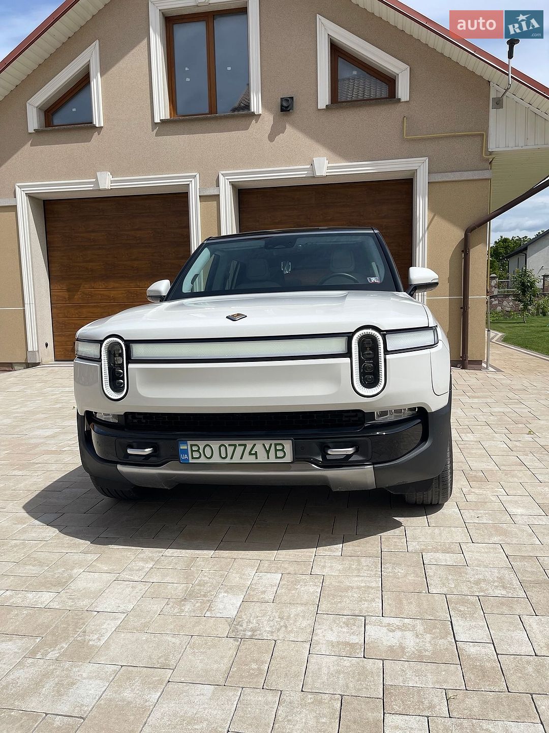 Rivian R1S 2023 VIN 7PDSGABA9PN028224 фото оголошення 4 з 39