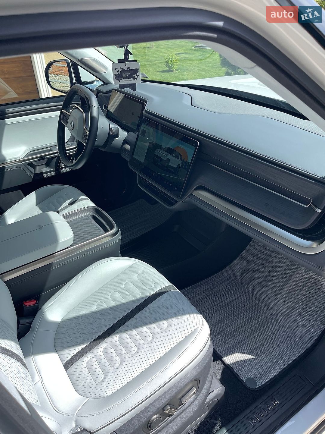 Rivian R1S 2023 VIN 7PDSGABA9PN028224 фото оголошення 21 з 39