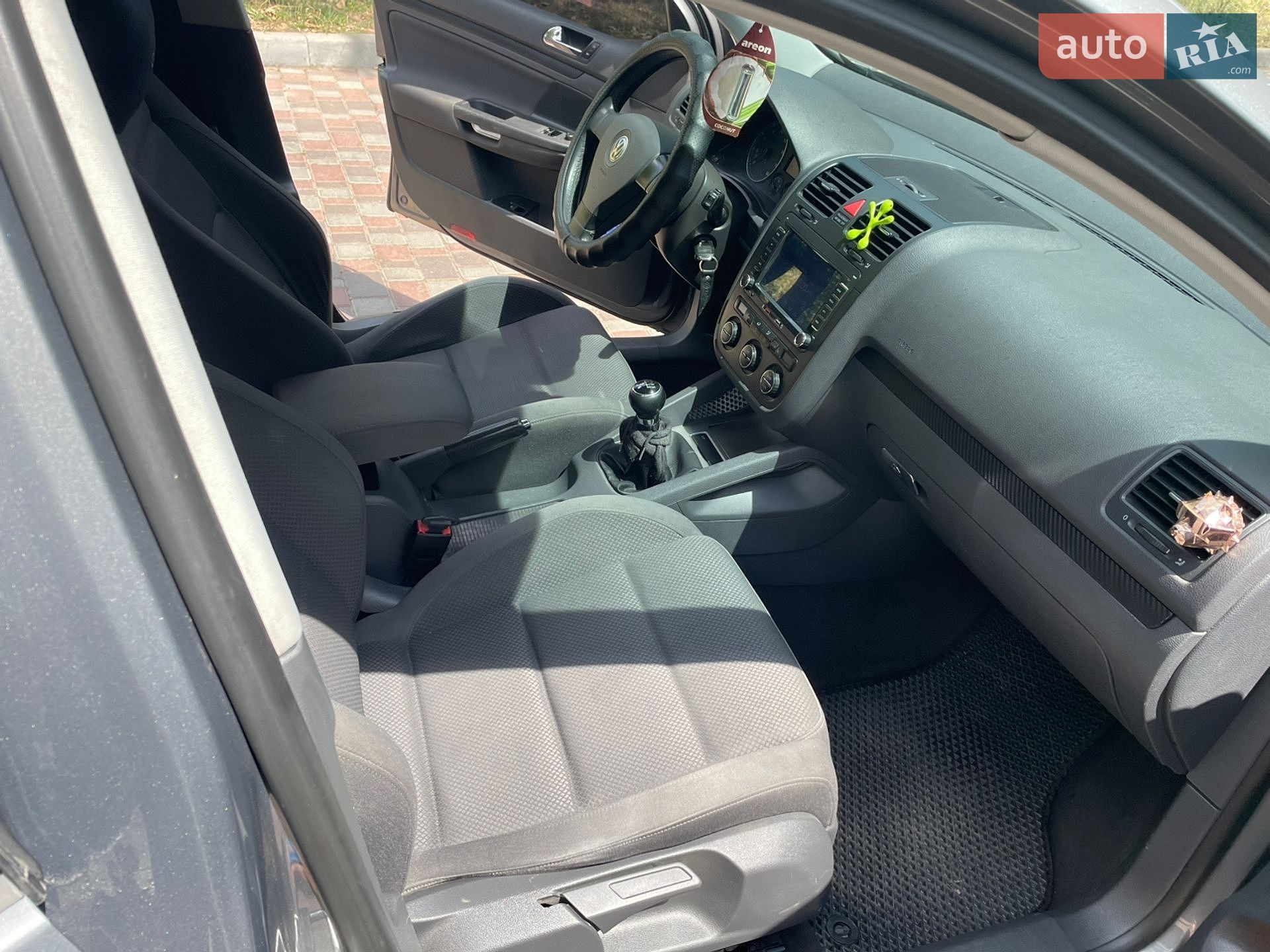 Volkswagen Golf 2005 VIN WVWZZZ1KZ5P073608 фото оголошення 3 з 16