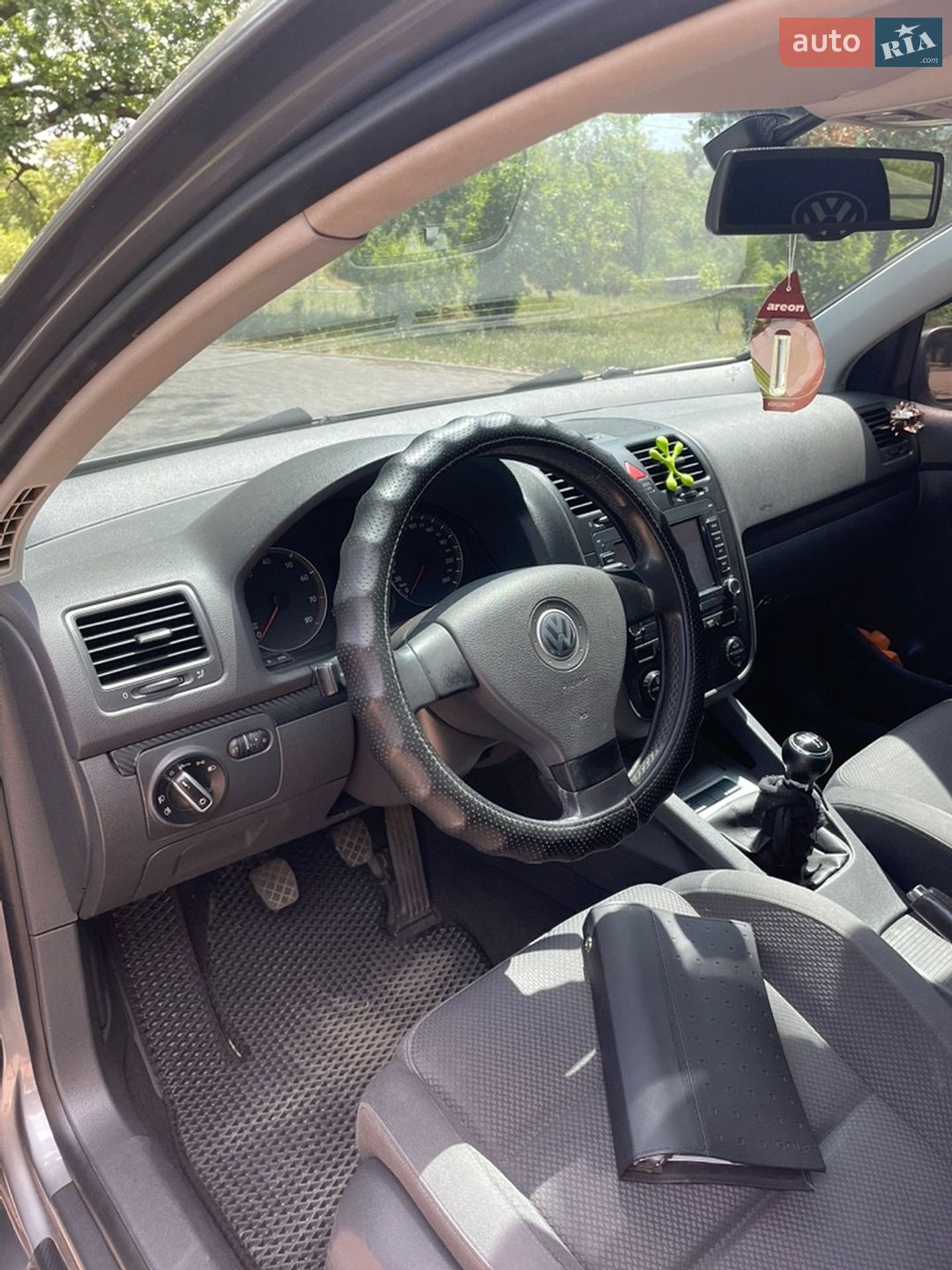 Volkswagen Golf 2005 VIN WVWZZZ1KZ5P073608 фото оголошення 12 з 16