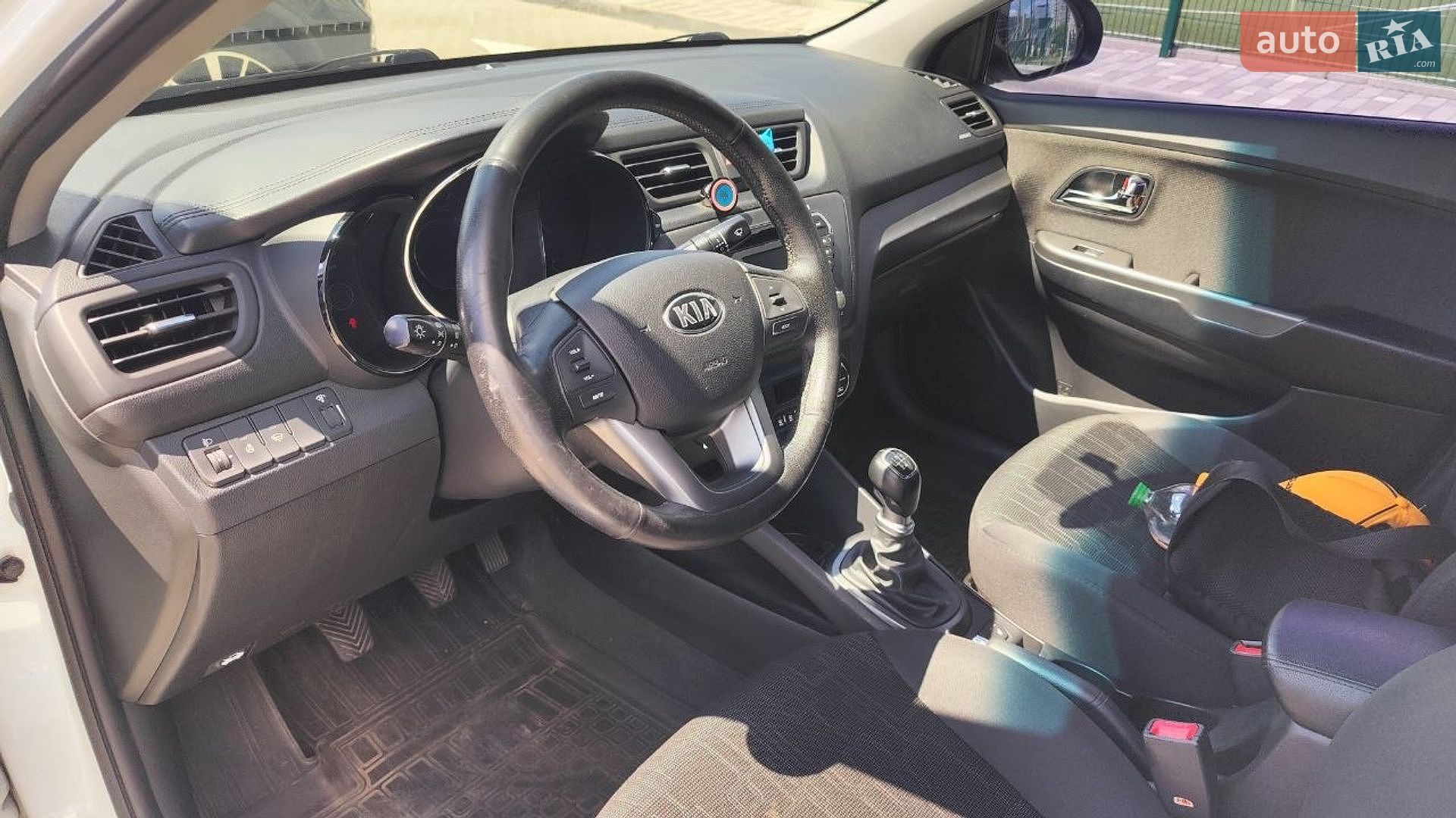 Kia Rio 2013 VIN Z94CC41BADR119285 фото оголошення 32 з 51