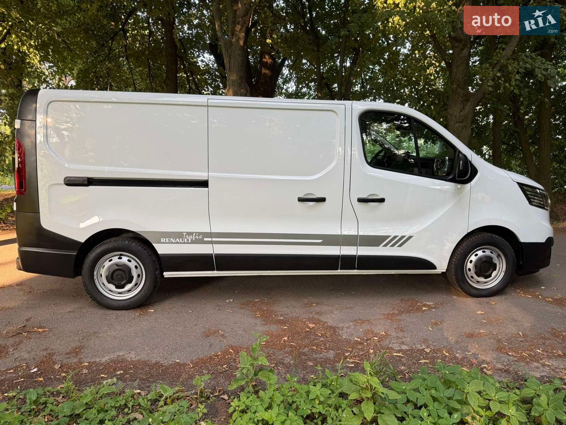 Renault Trafic 2024 VIN VF1FL000973183889 фото оголошення 4 з 65