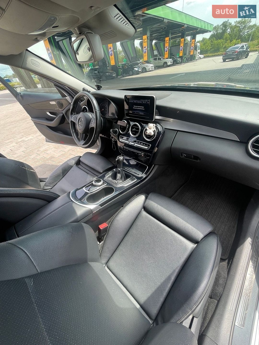 Mercedes-Benz C-Class 2017 VIN WDD2052041F584489 фото оголошення 2 з 20