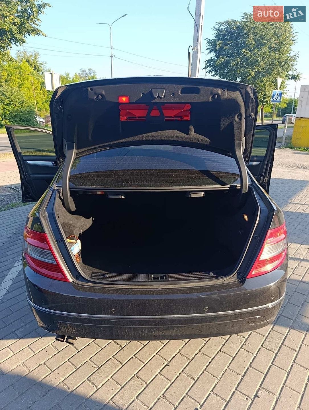 Mercedes-Benz C-Class 2010 VIN WDD2040491A431538 фото оголошення 11 з 17