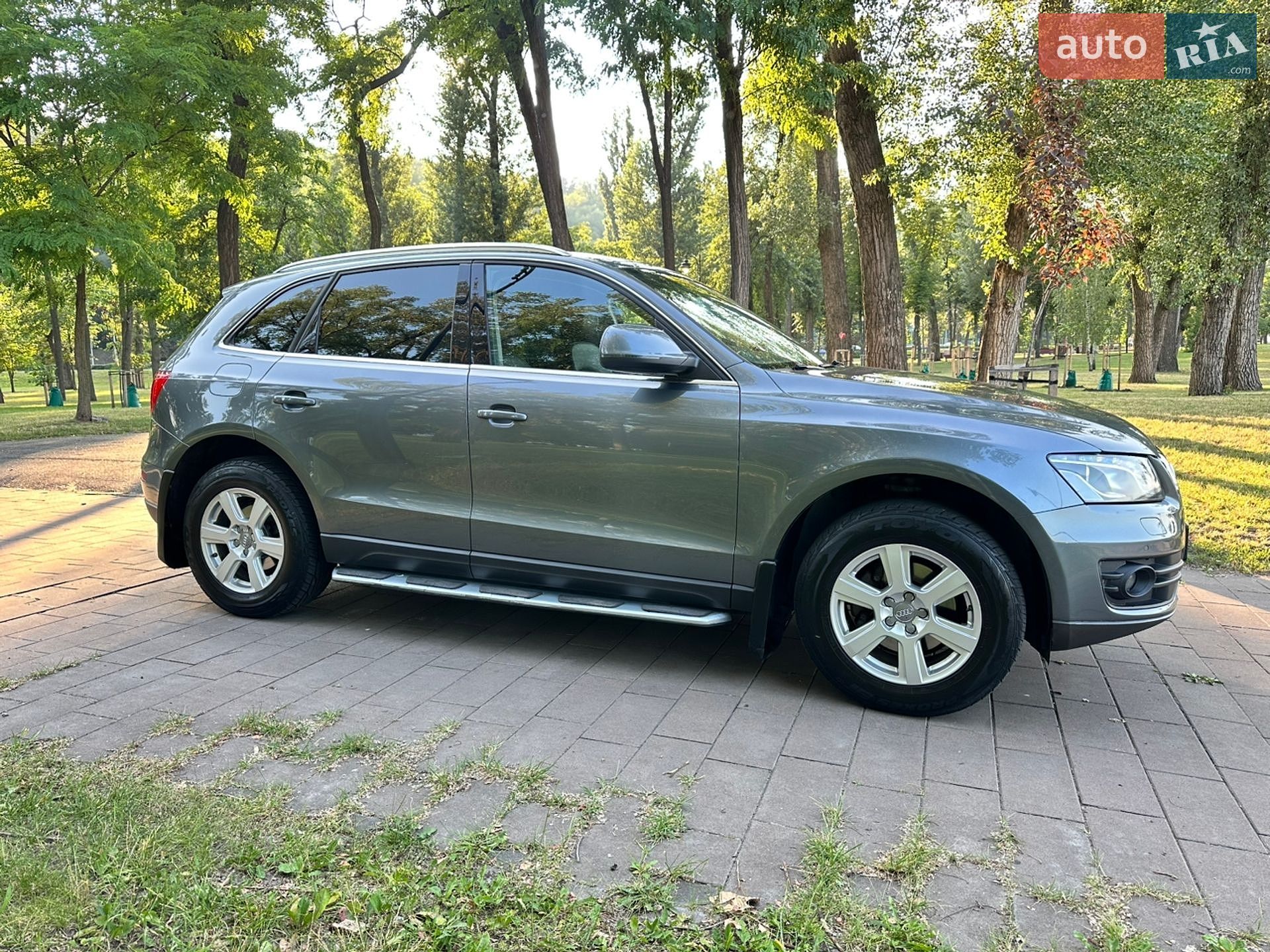 Audi Q5 2012 VIN WAUZZZ8RXCA083064 фото оголошення 4 з 35