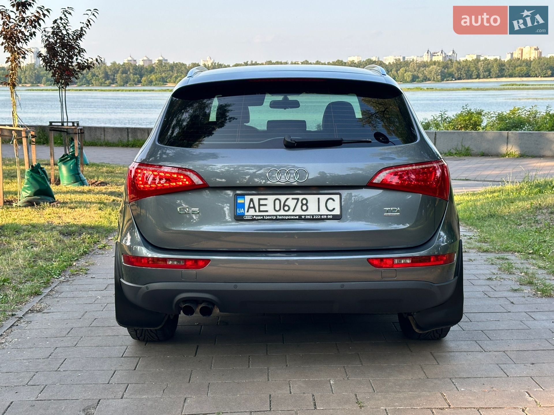 Audi Q5 2012 VIN WAUZZZ8RXCA083064 фото оголошення 7 з 35
