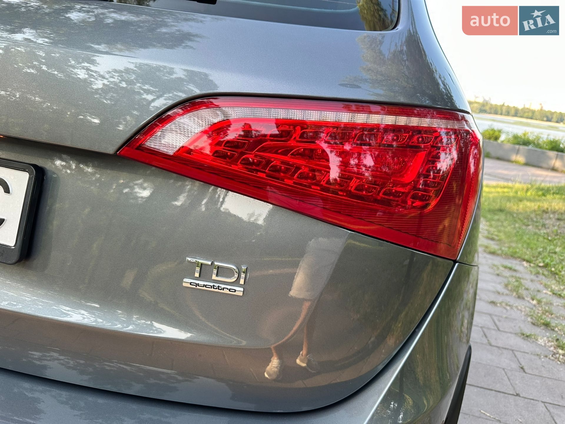 Audi Q5 2012 VIN WAUZZZ8RXCA083064 фото оголошення 8 з 35