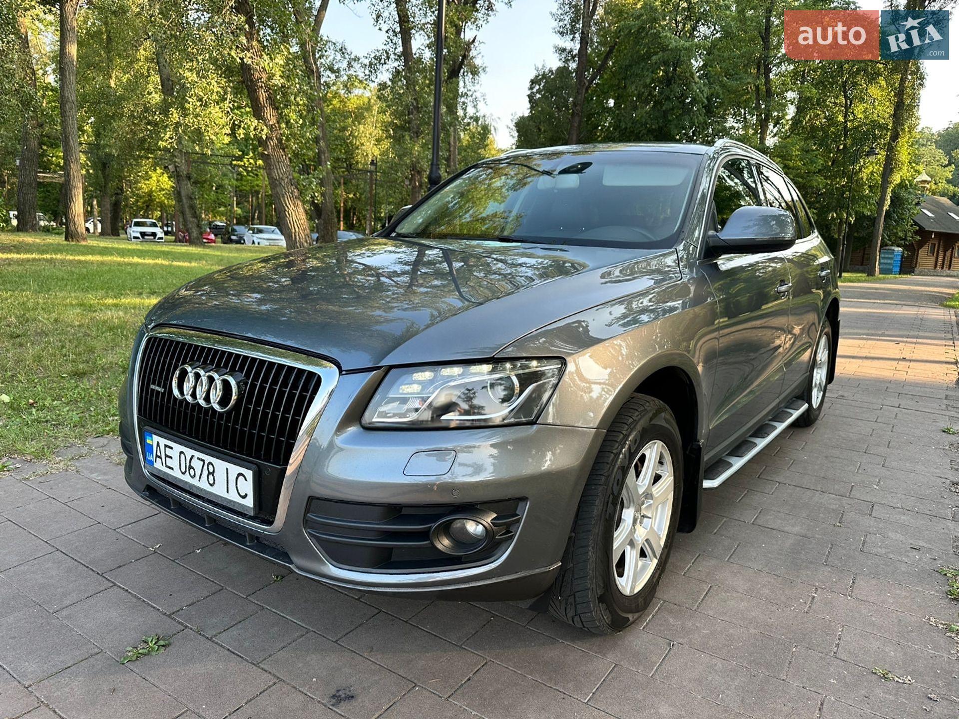 Audi Q5 2012 VIN WAUZZZ8RXCA083064 фото оголошення 12 з 35