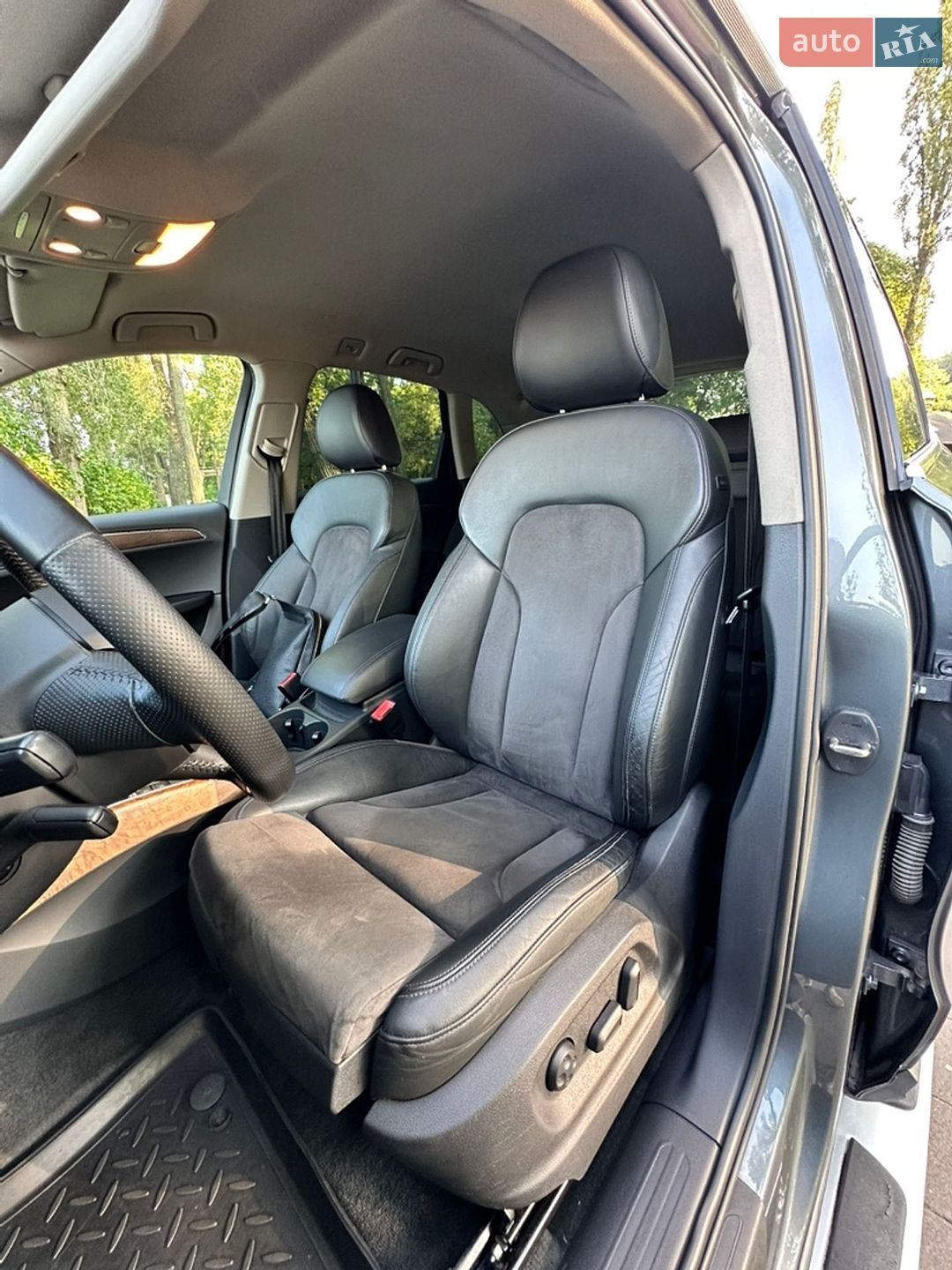 Audi Q5 2012 VIN WAUZZZ8RXCA083064 фото оголошення 15 з 35
