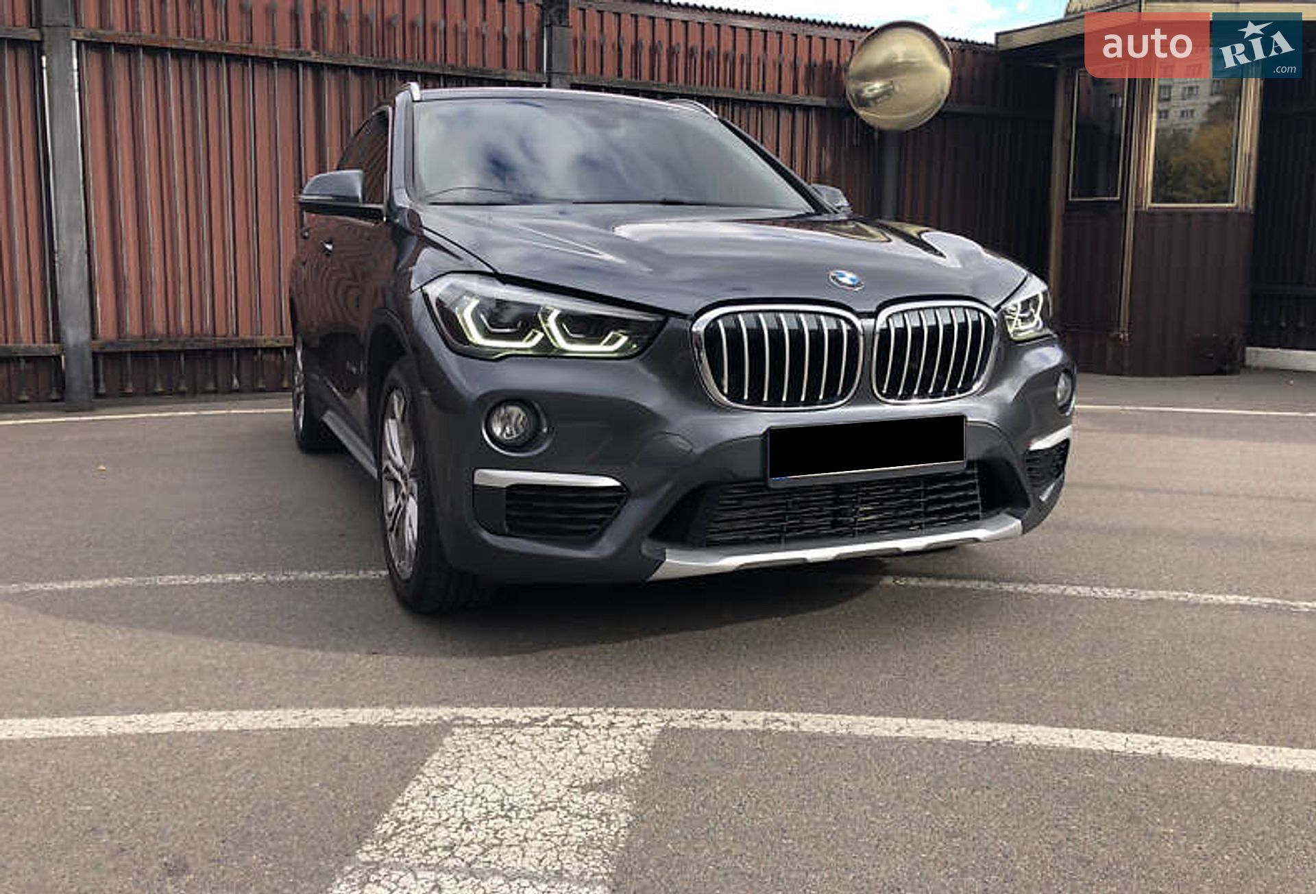 BMW X1 2017 VIN WBXHT3C33H5F87591 фото оголошення 5 з 12